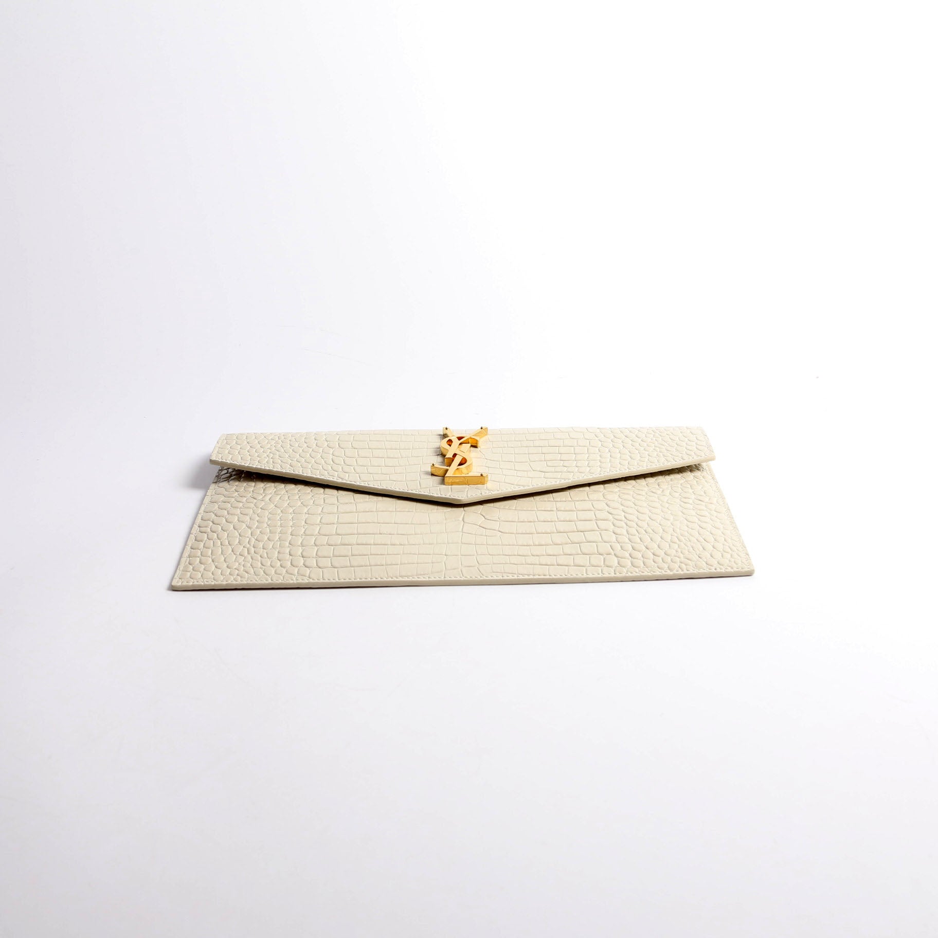 Uptown Pouch Croc Embossed 565739 Cream