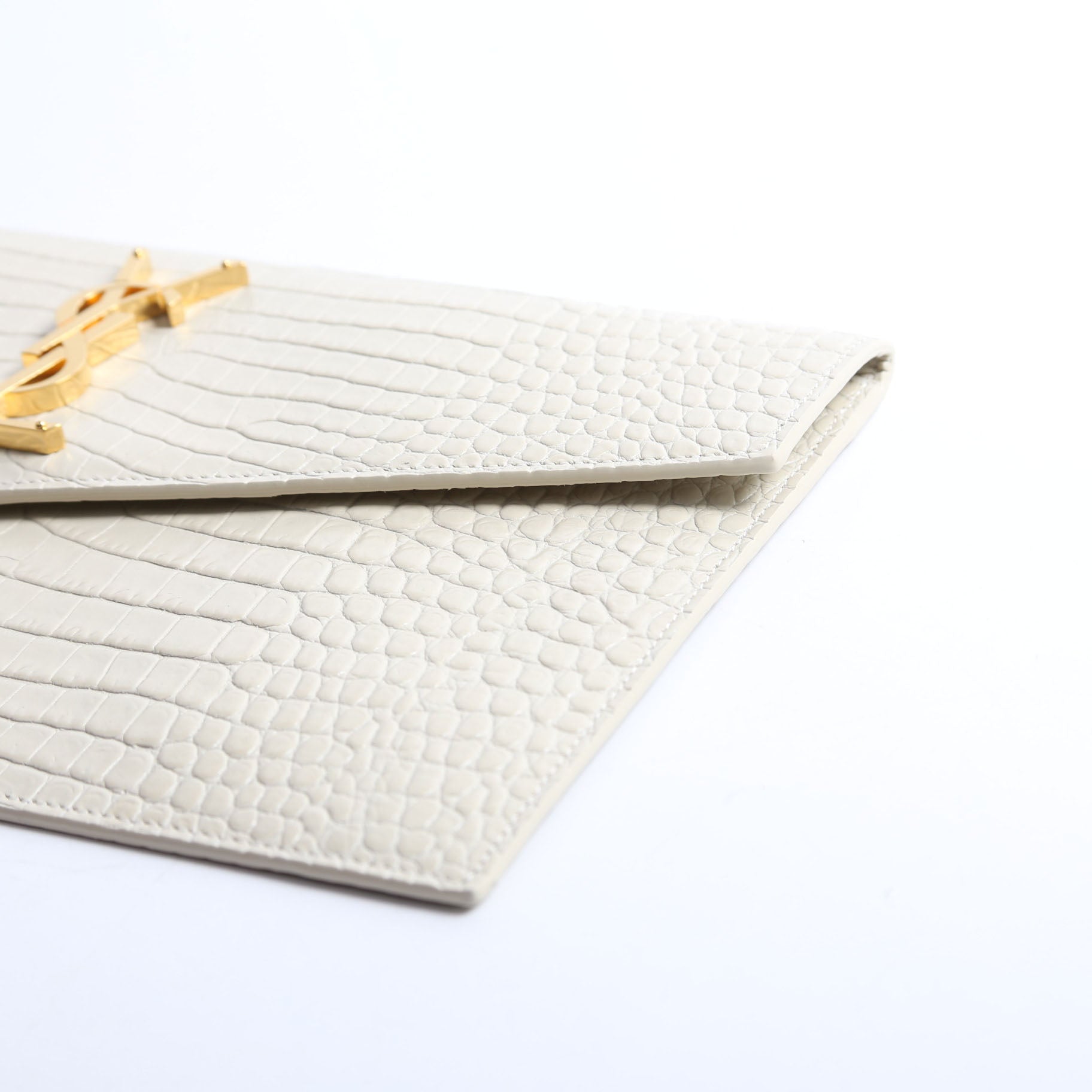 Uptown Pouch Croc Embossed 565739 Cream