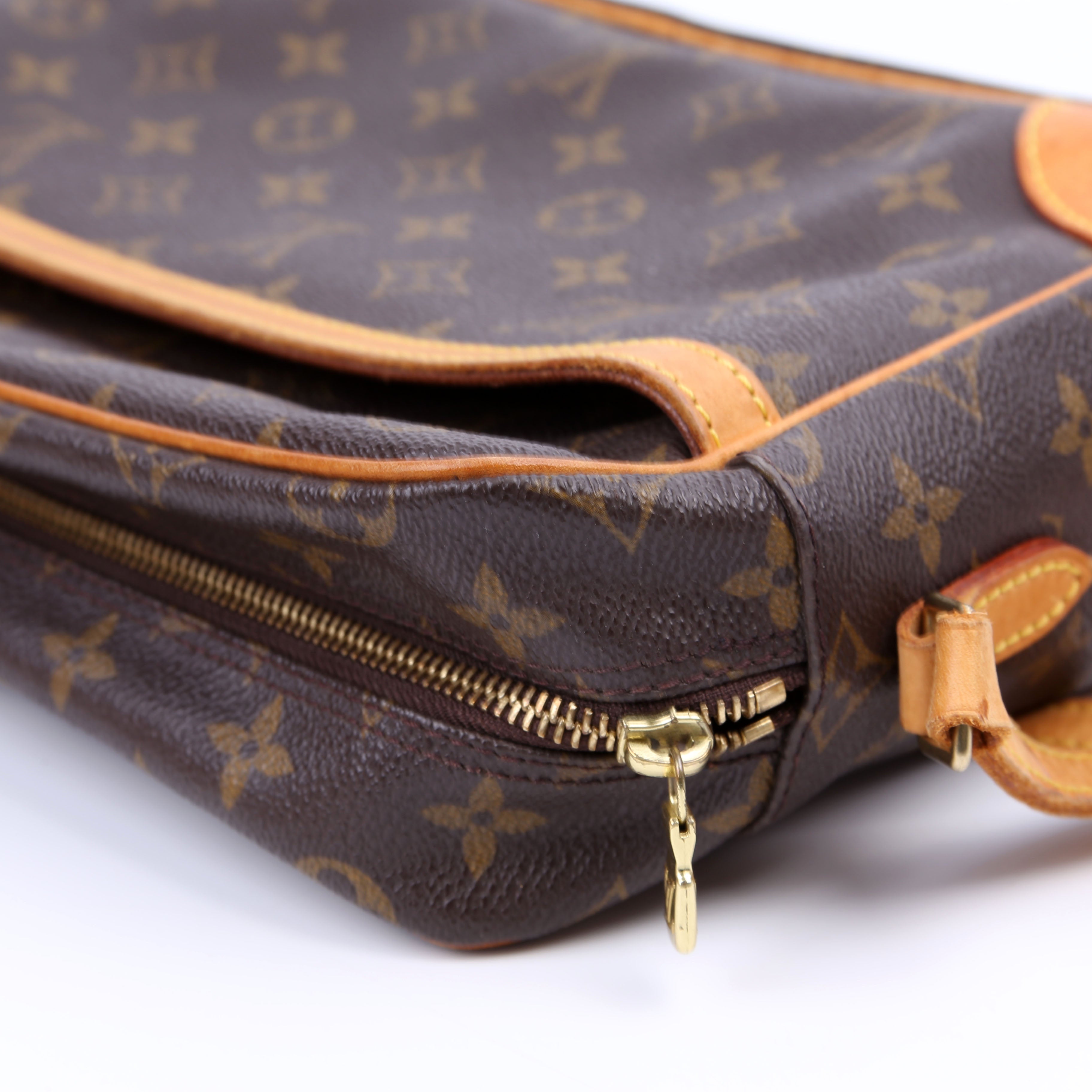 Trocodero 30 Monogram