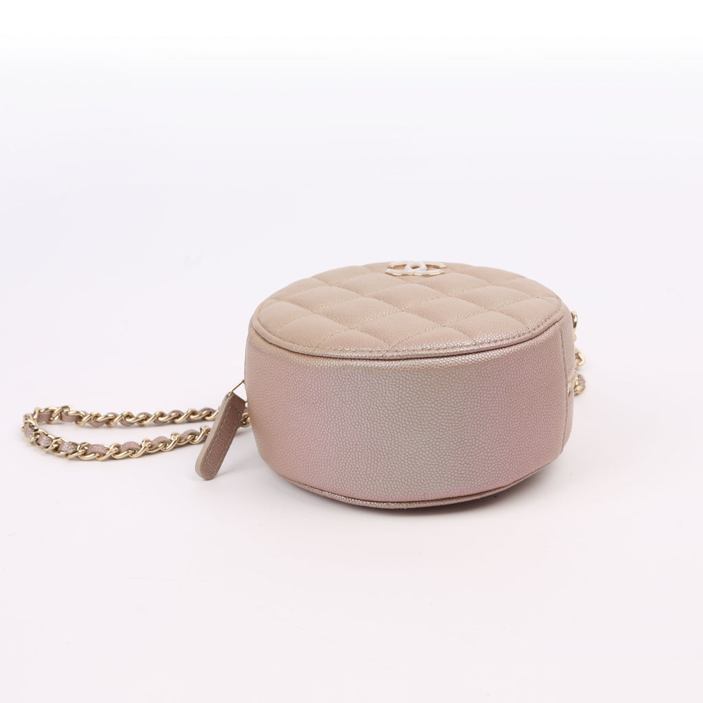 Round Clutch With Chain Iridescent Caviar 27M Tan