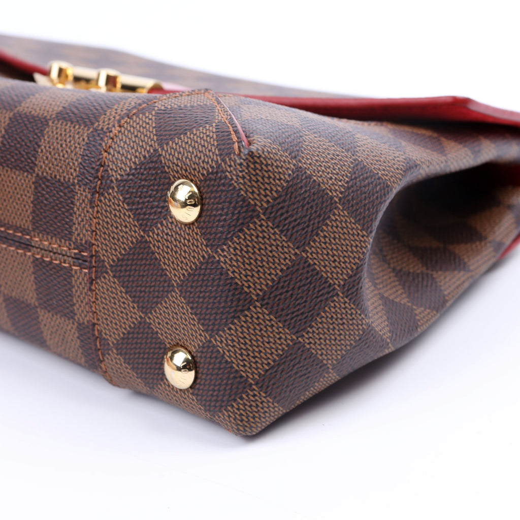 Caissa Chain Clutch Red
