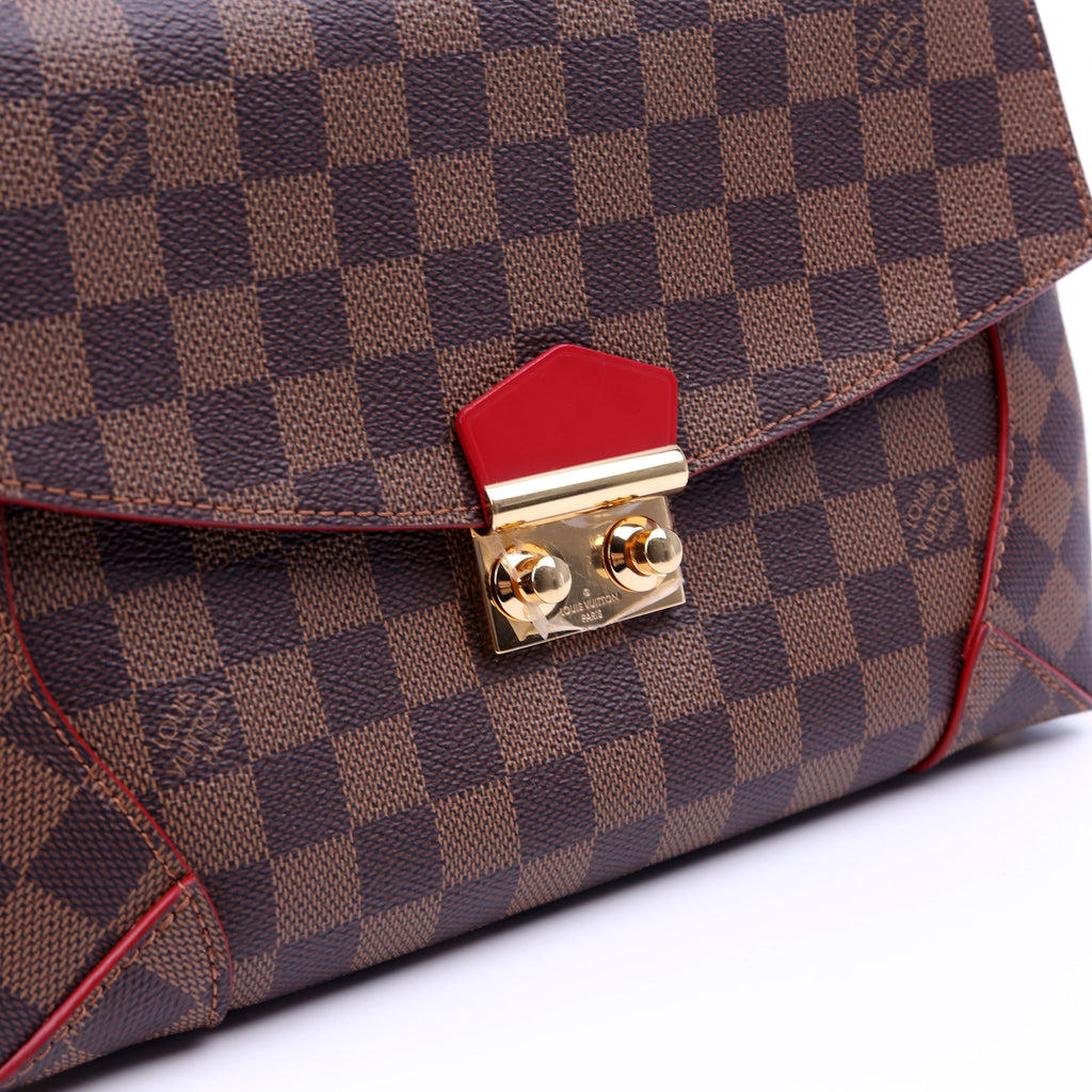 Caissa Chain Clutch Red