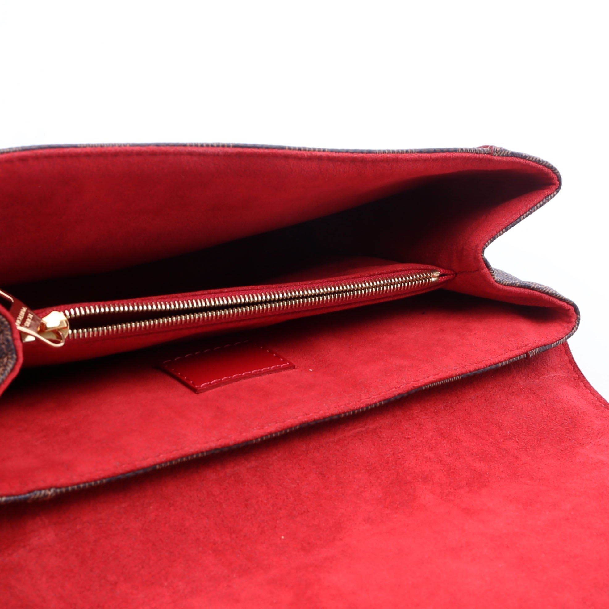Caissa Chain Clutch Red