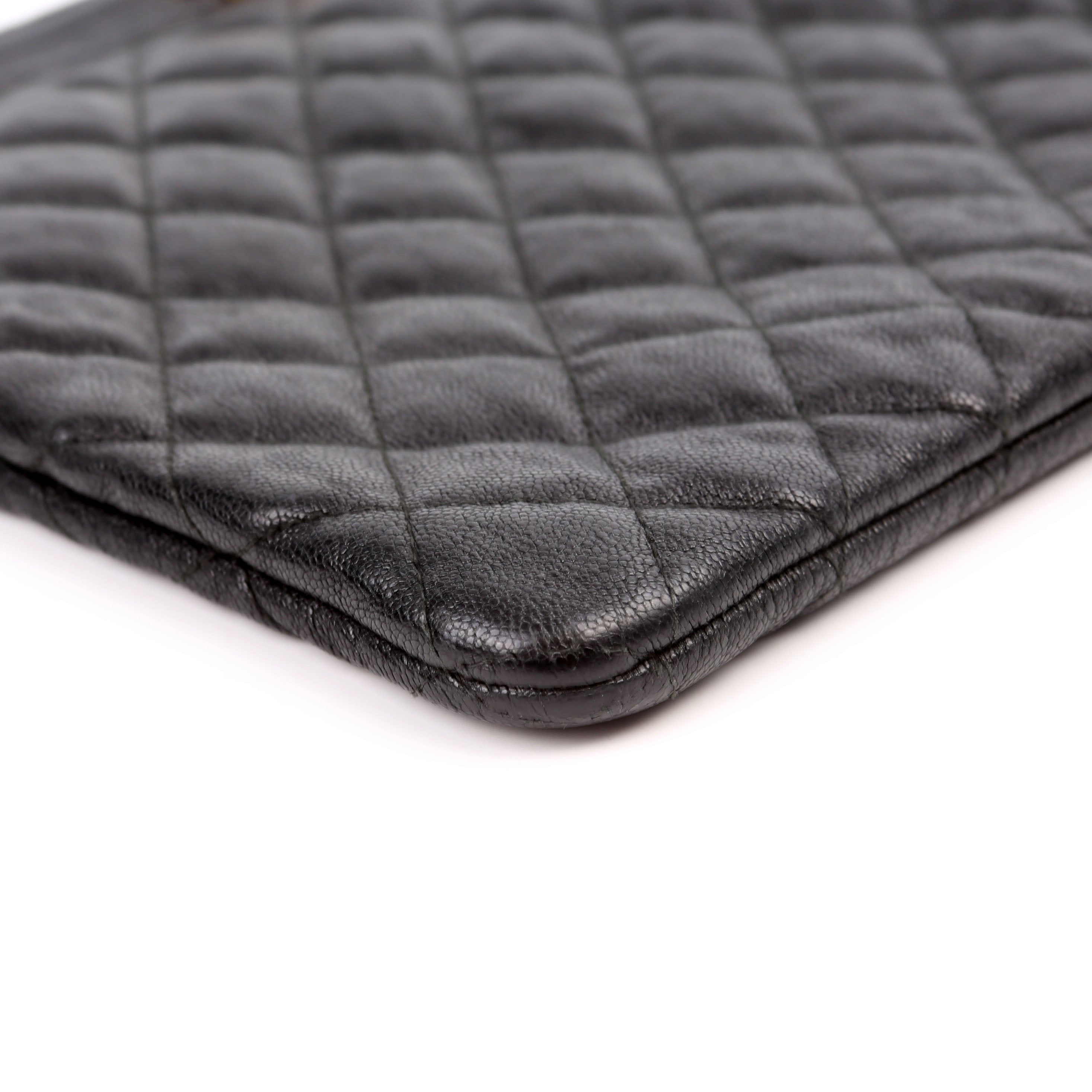 O Case Boy Medium Caviar Black