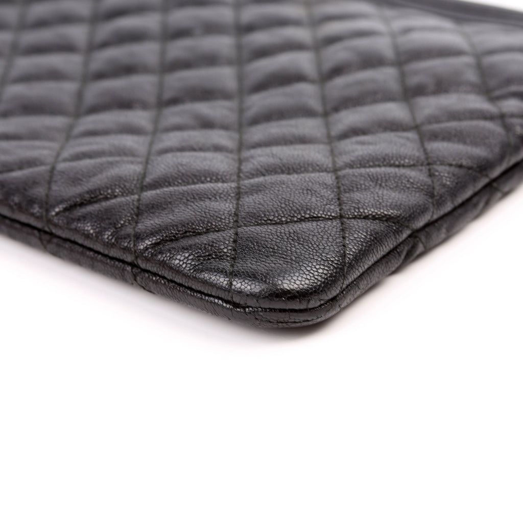 O Case Boy Medium Caviar Black