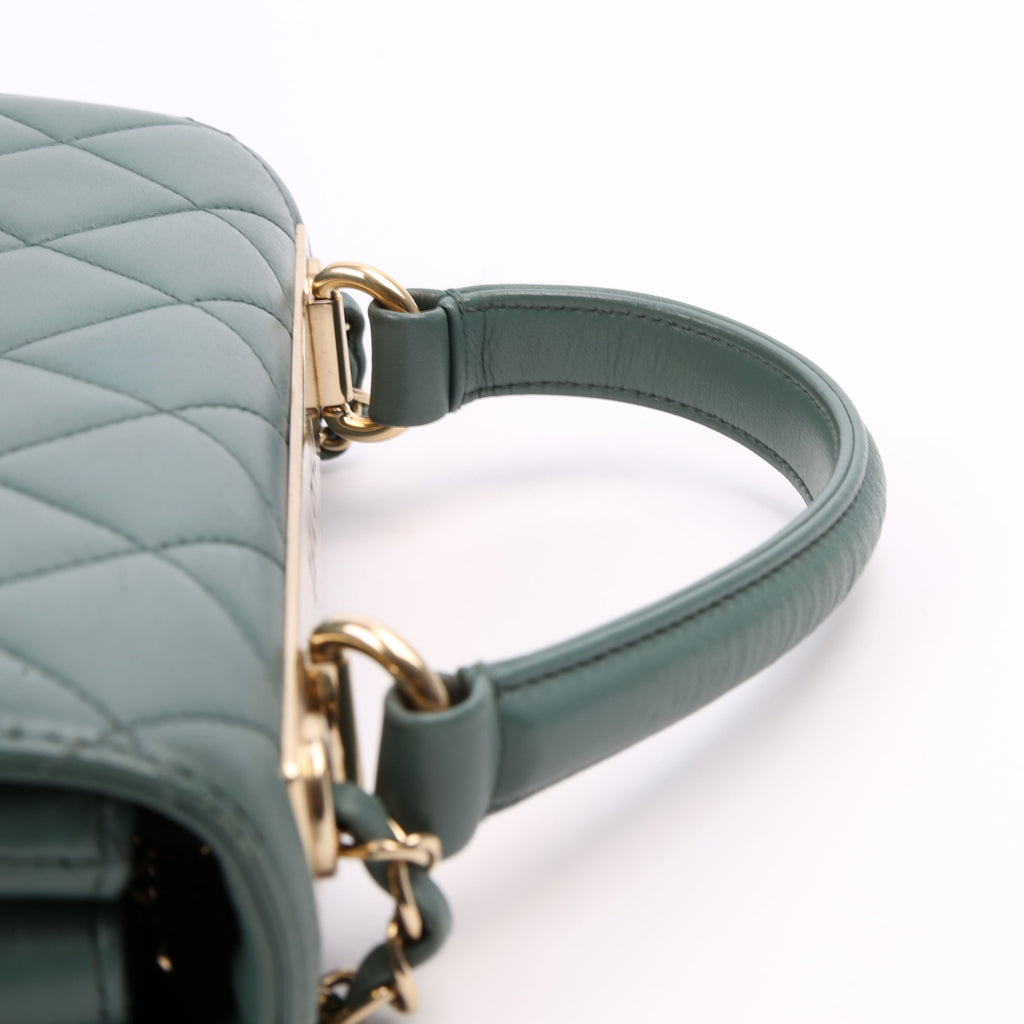 Trendy Top Handle Medium Lambskin 26M Green