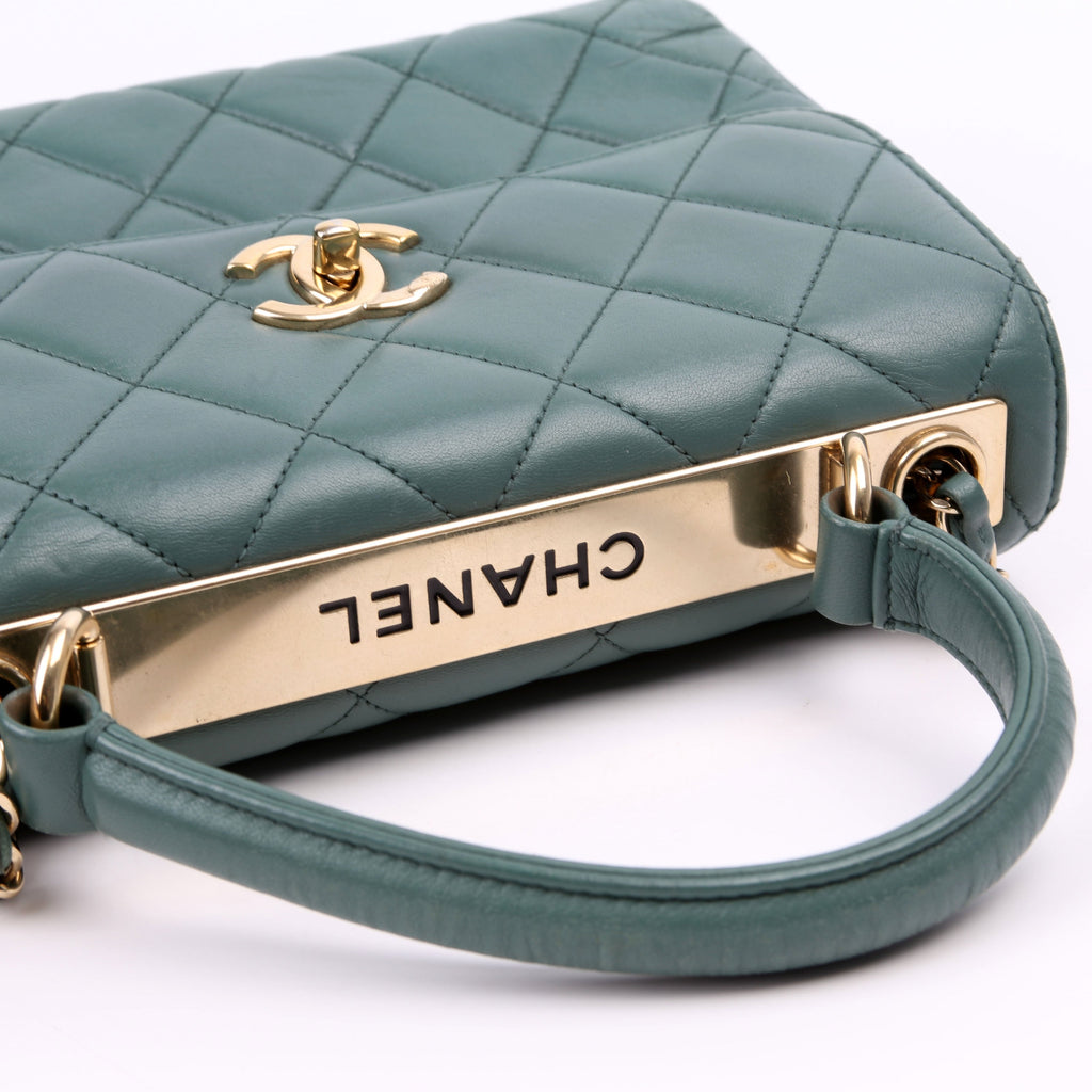 Trendy Top Handle Medium Lambskin 26M Green