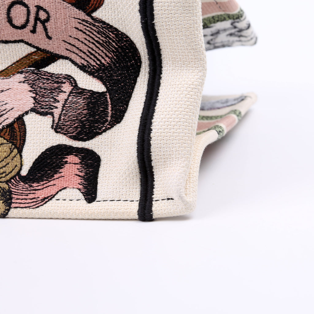 Book Tote Medium Ebroidered Coeur En Fleurs Medium