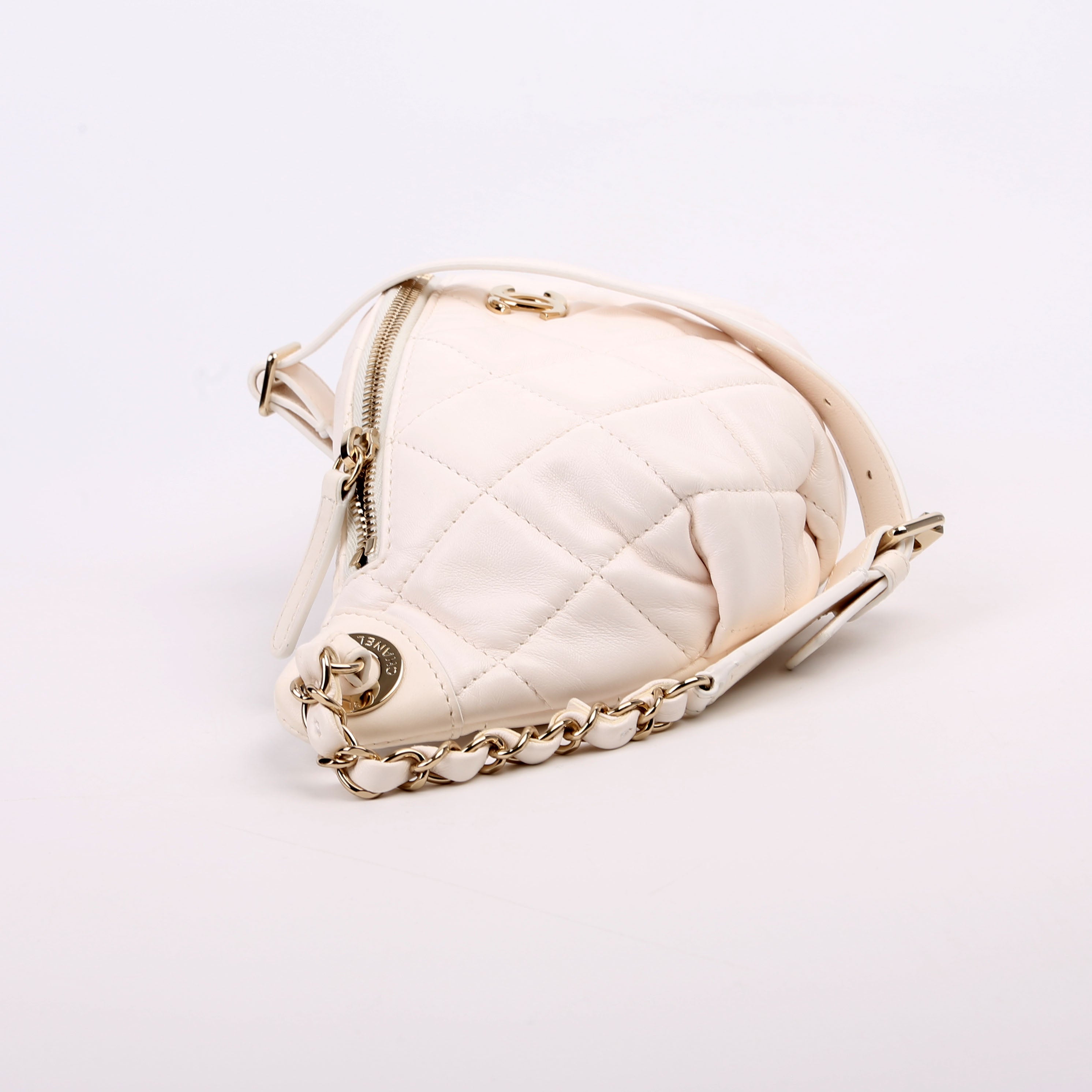 Matelasse Waist Chain Lambskin RFID White