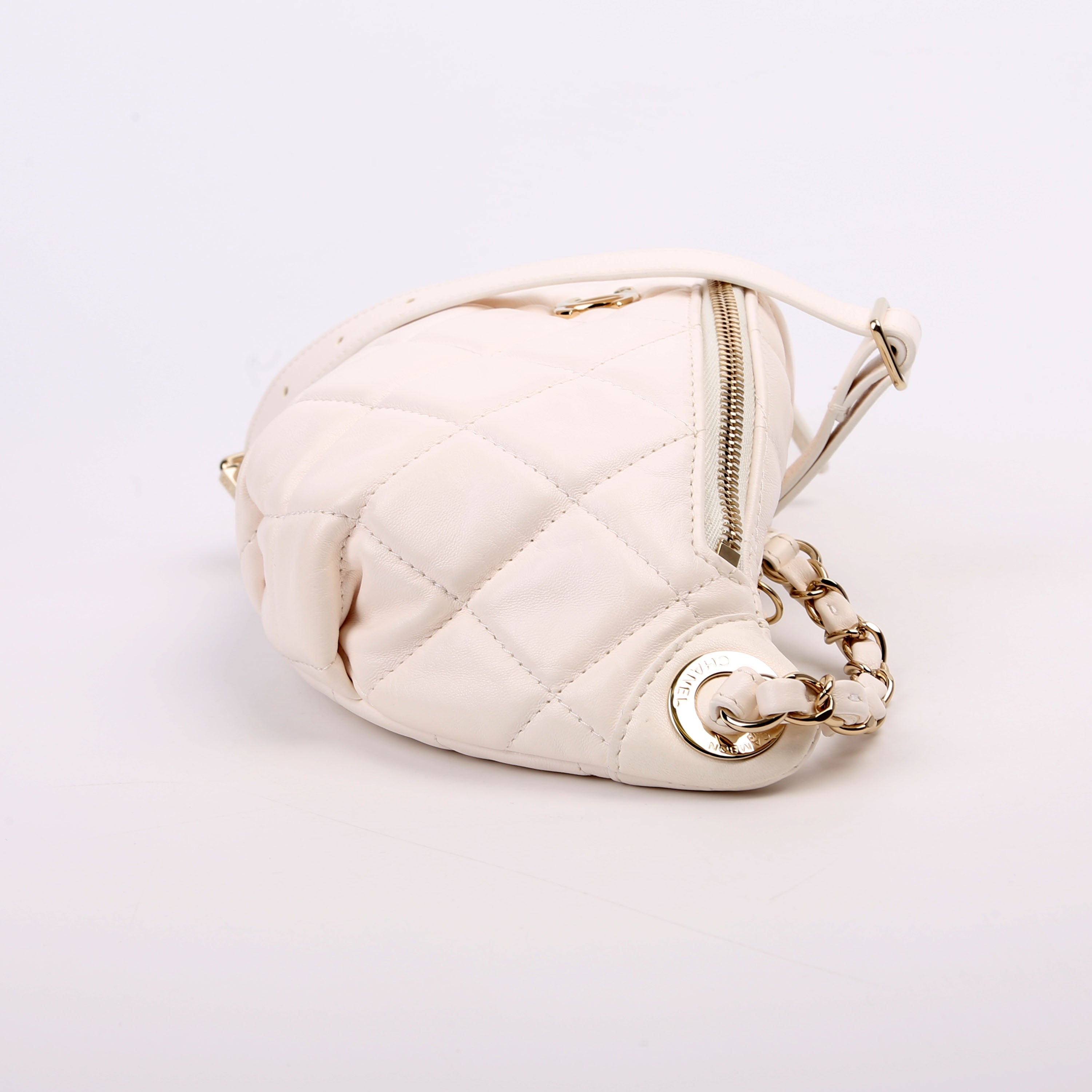 Matelasse Waist Chain Lambskin RFID White