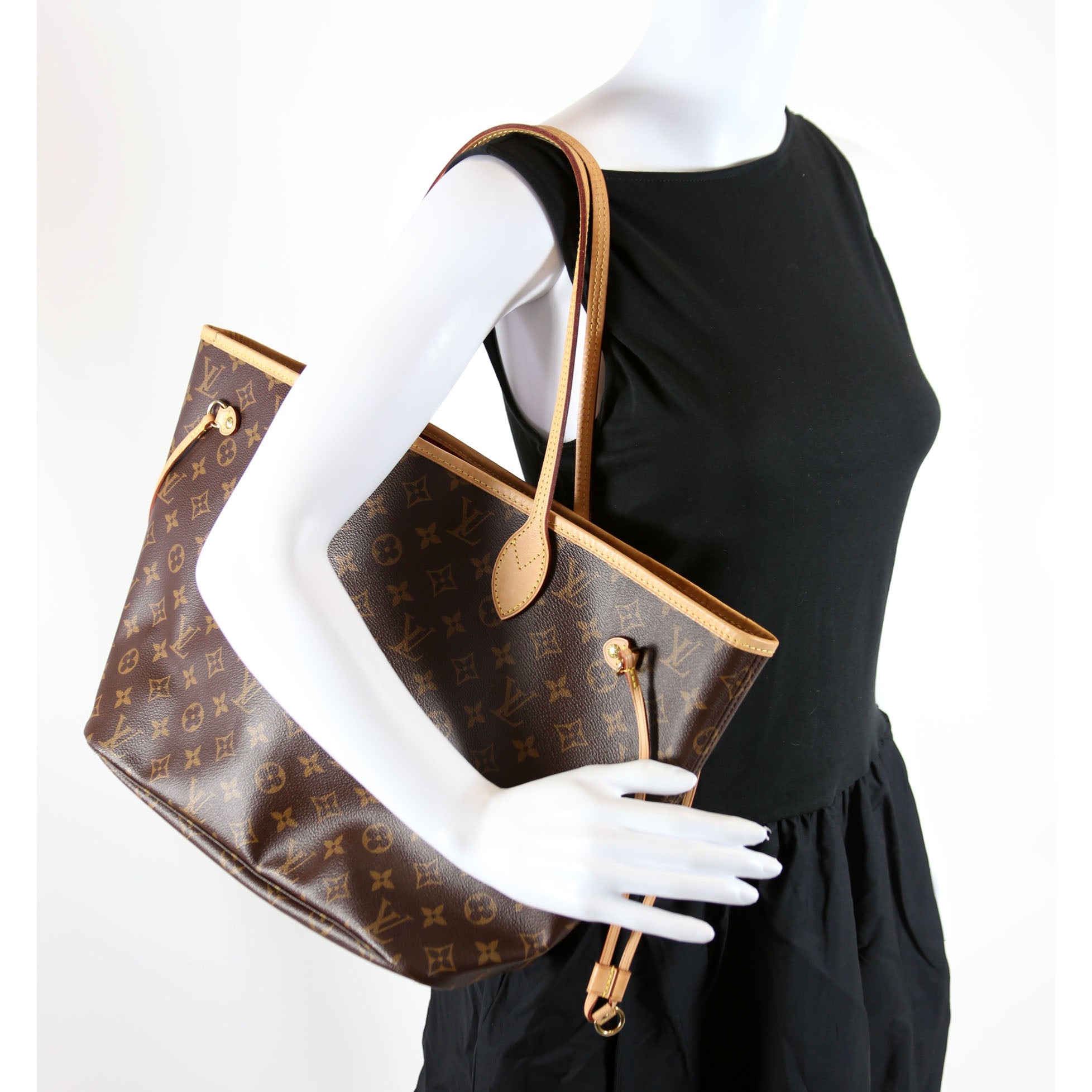 Neverfull MM Monogram Red