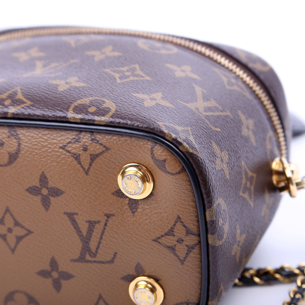 Vanity PM Reverse Monogram Black
