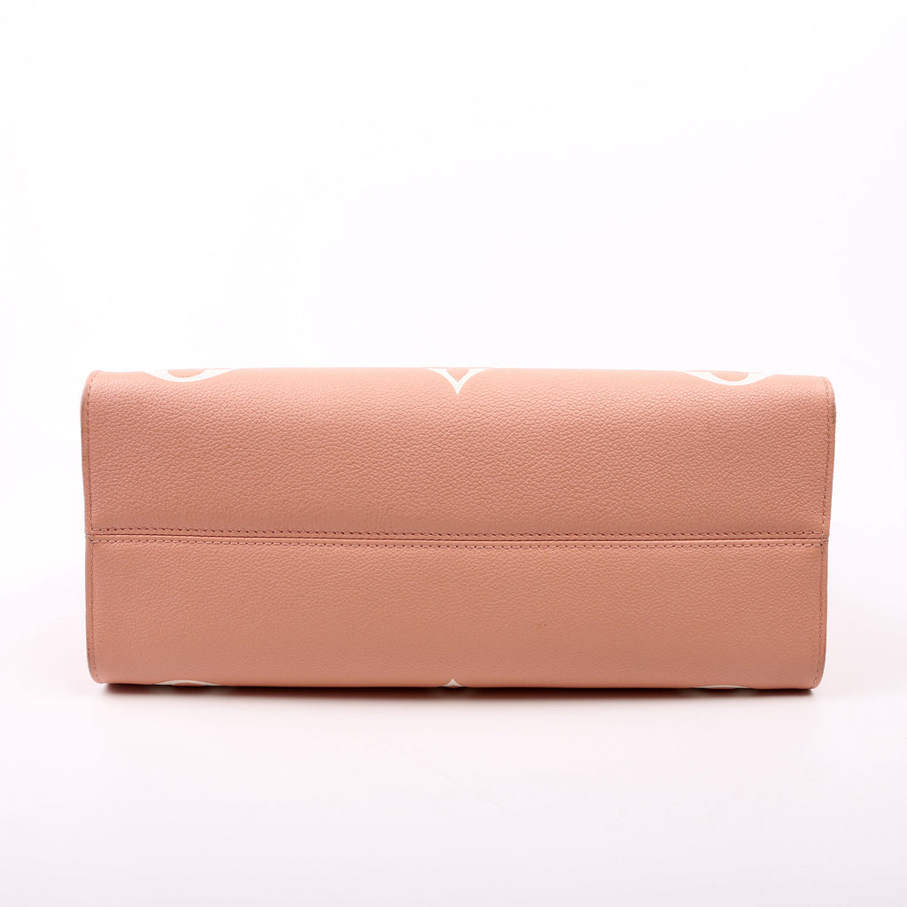 ONTHEGO MM Bicolor Empreinte Giant Monogram Pink