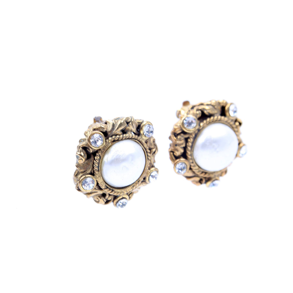 CC Rhinestone/Faux Pearl Clip On Vintage Earrings Gold