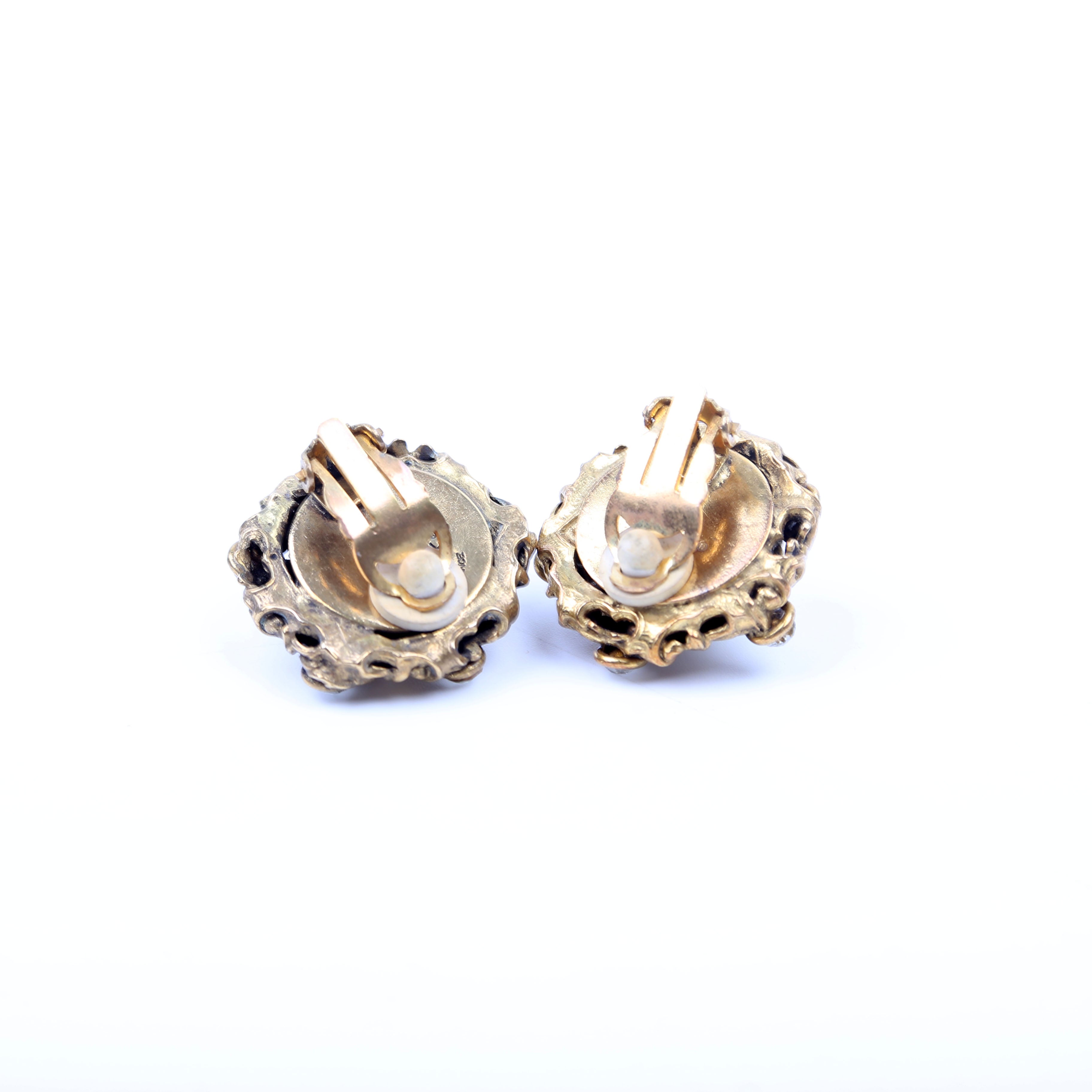 CC Rhinestone/Faux Pearl Clip On Vintage Earrings Gold