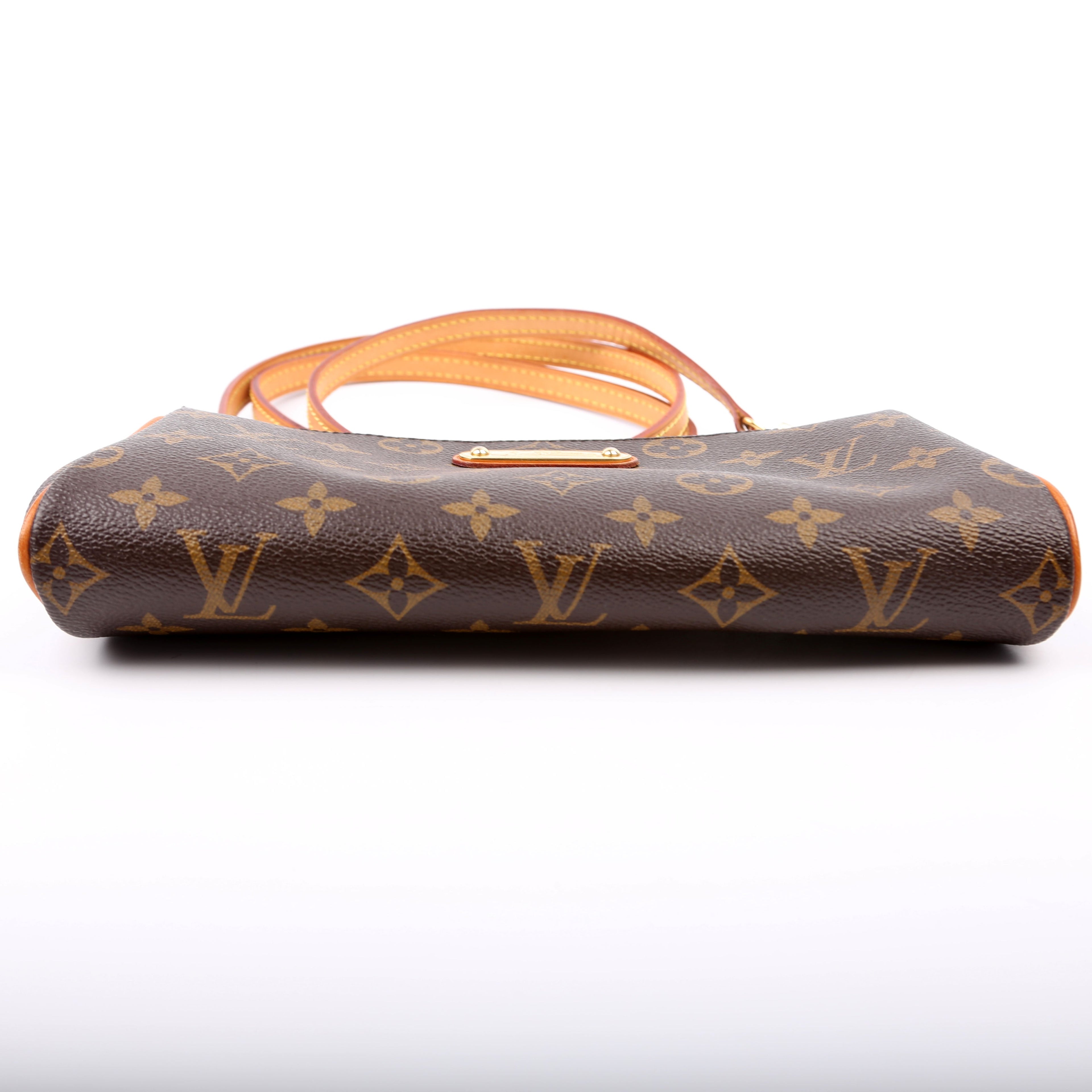 Eva Clutch Monogram