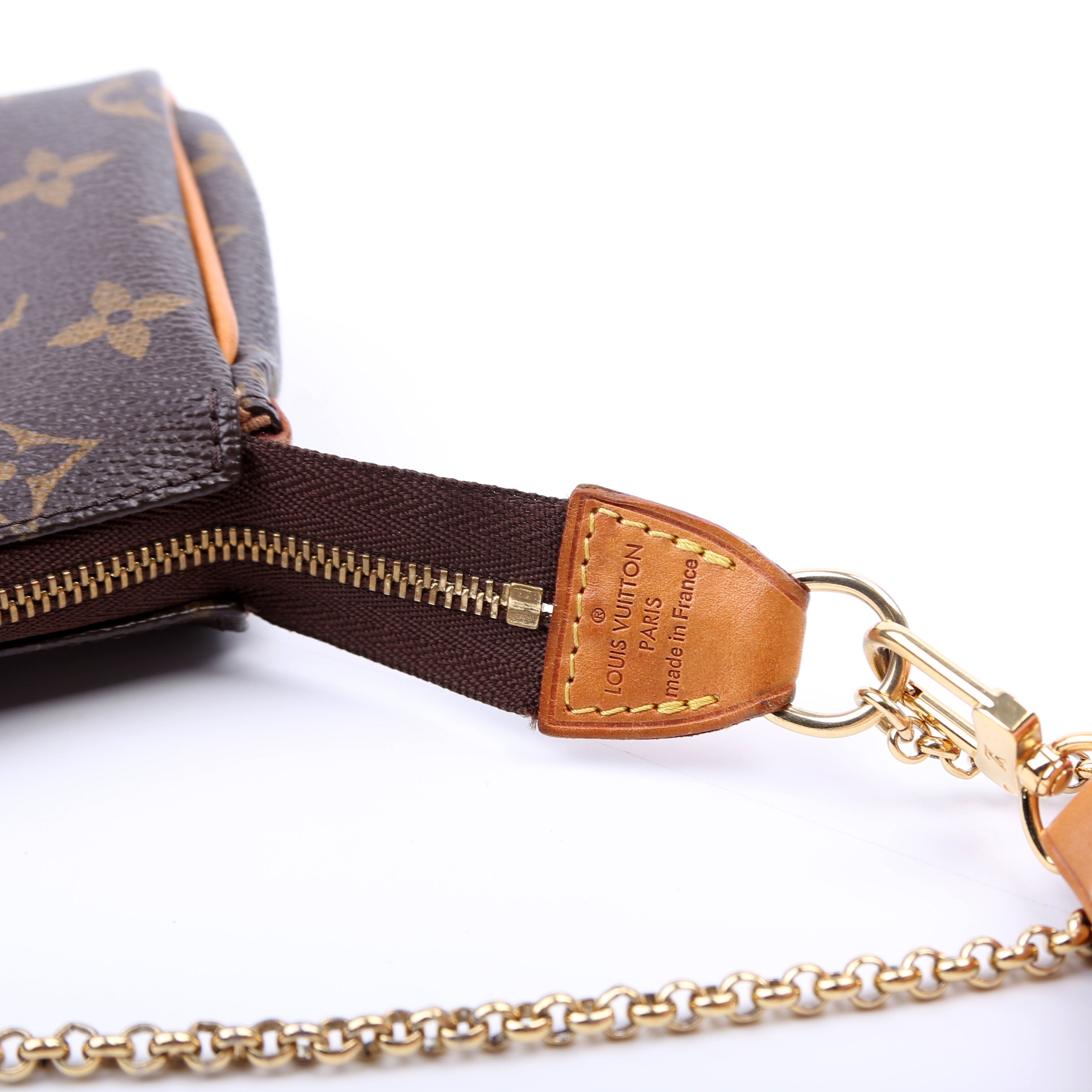 Eva Clutch Monogram