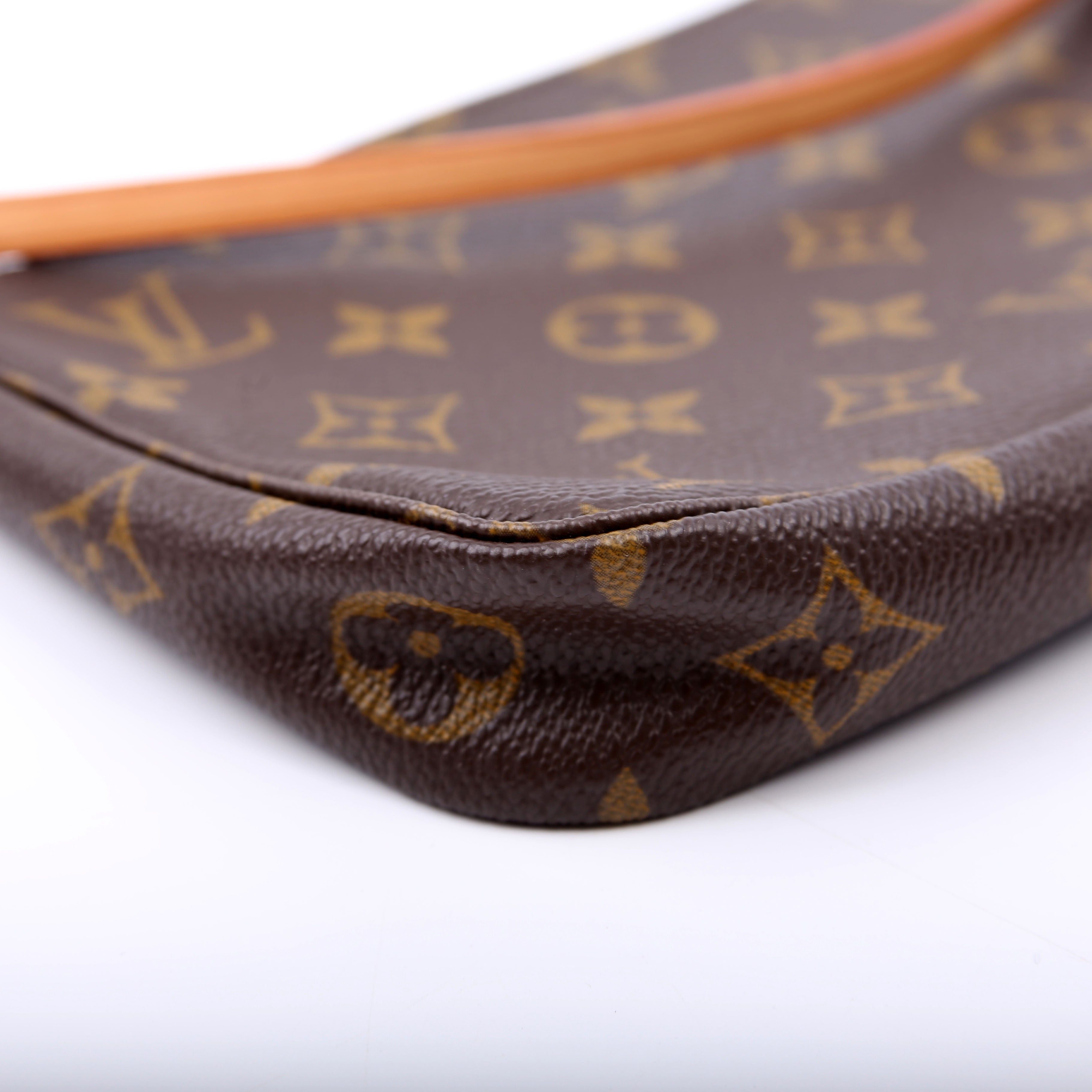 Pochette Accessories Monogram