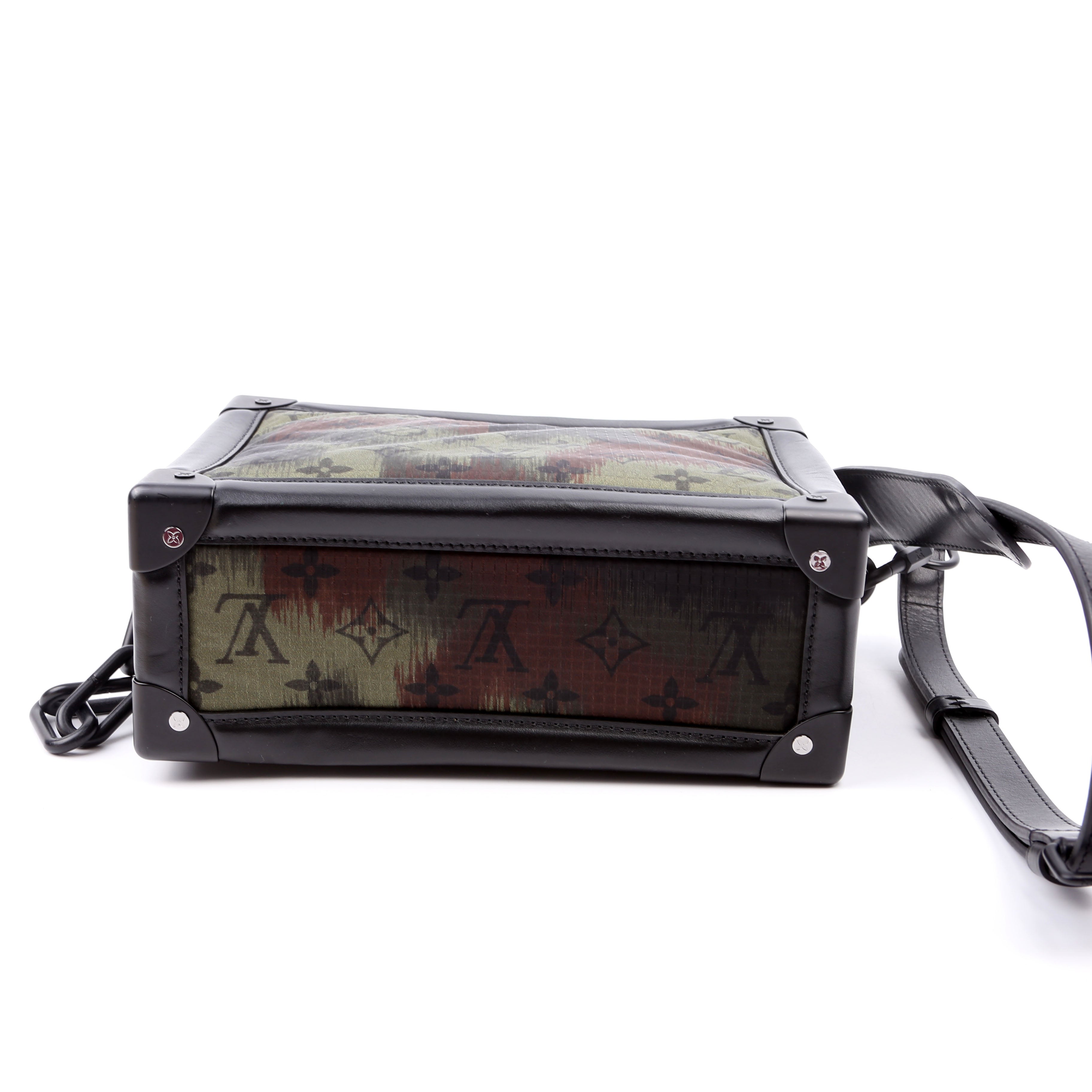 Soft Trunk Nylon Camouflage Monogram Green/Black
