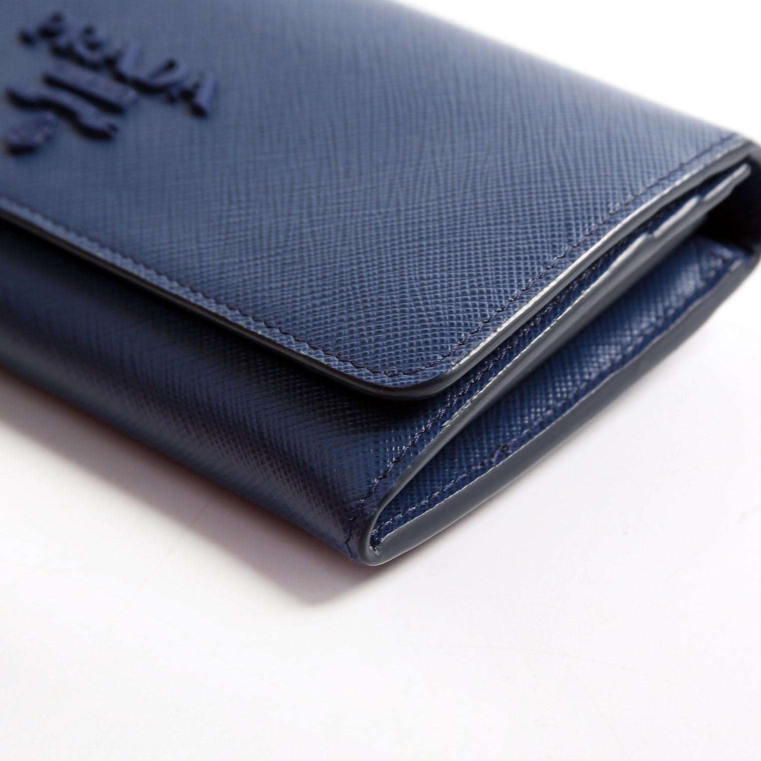 Saffiano Chain Wallet 1MH132 Blue