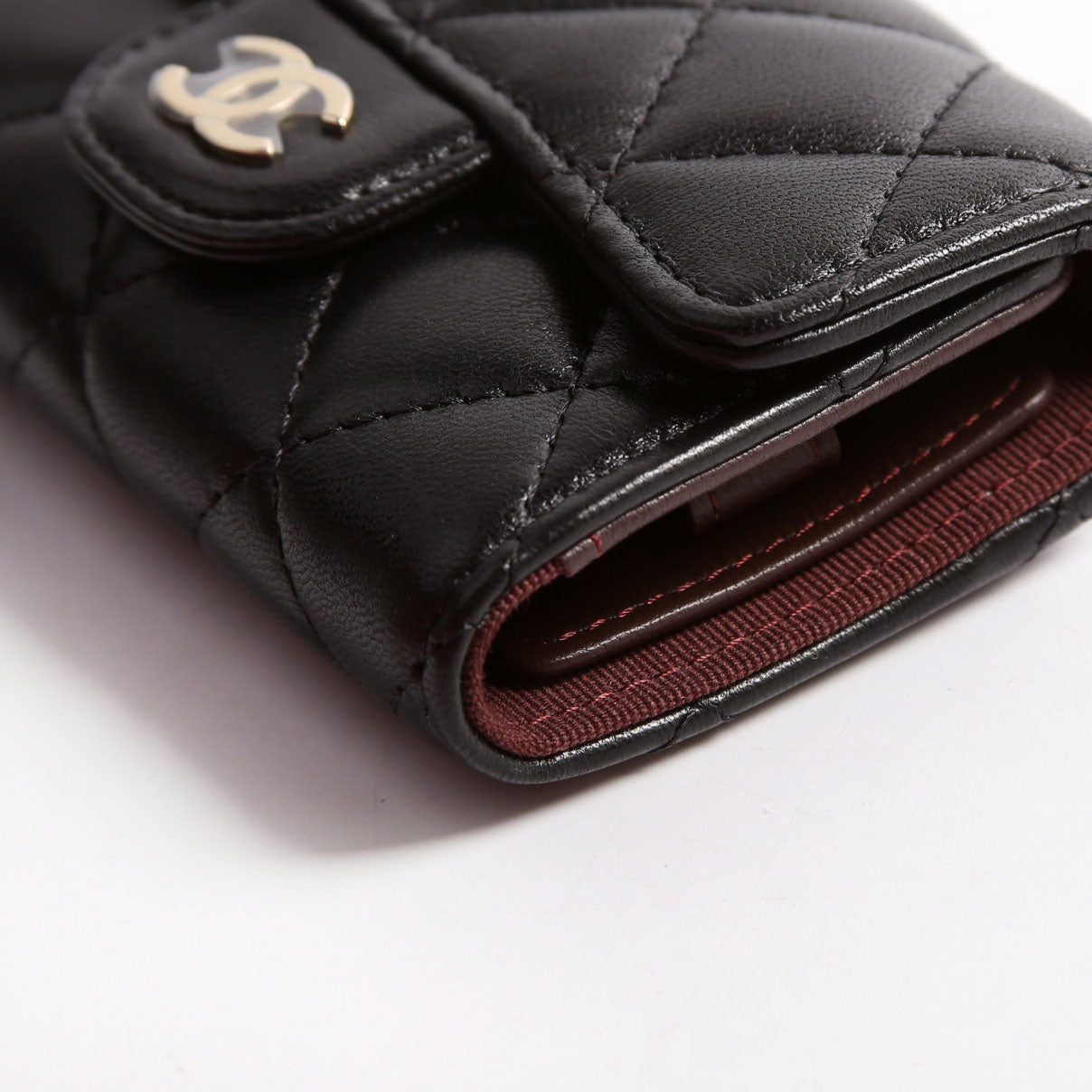 Classic Flap 4 Key Holder Lamb RFID Black