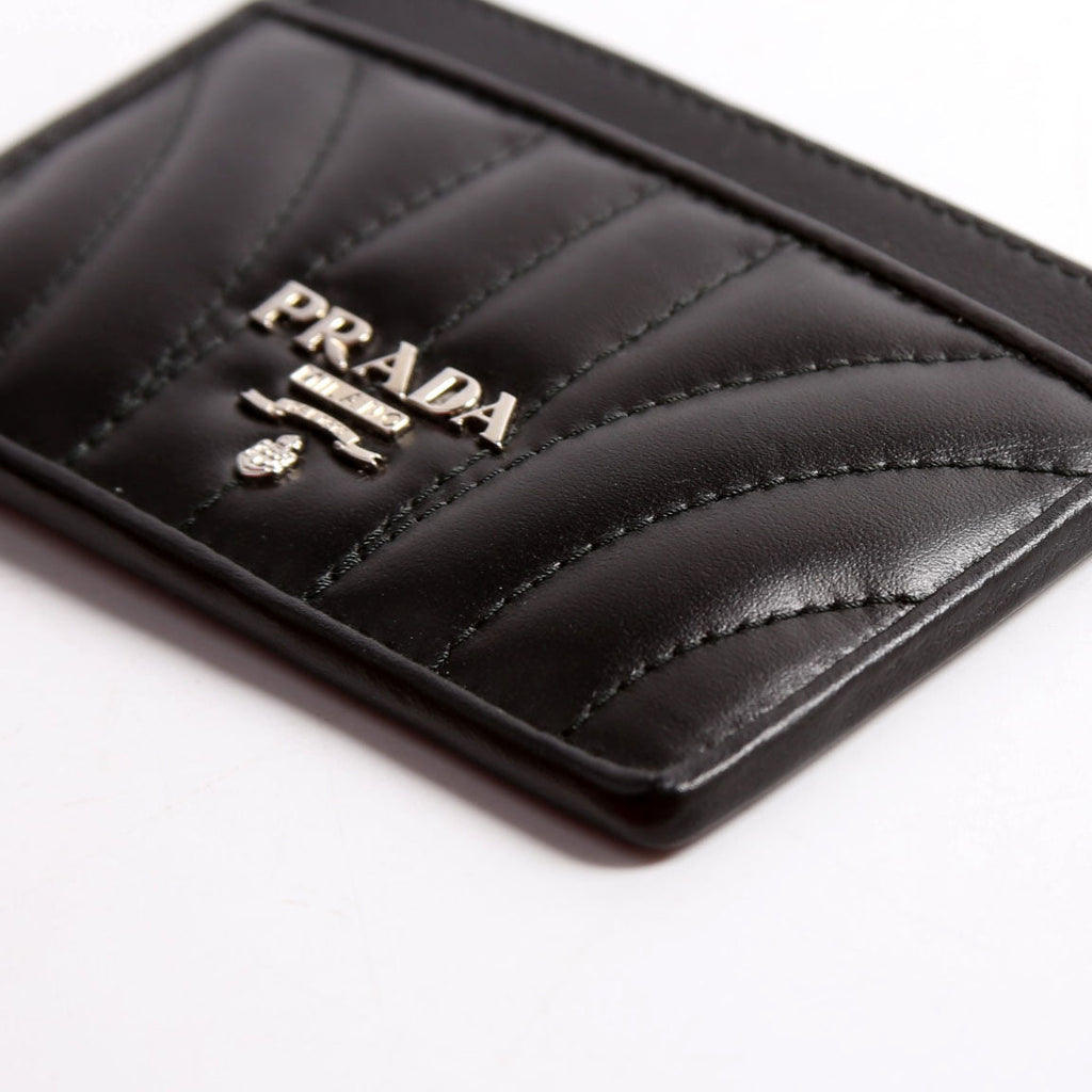1MC208 Diagramme Calf Card Holder Black