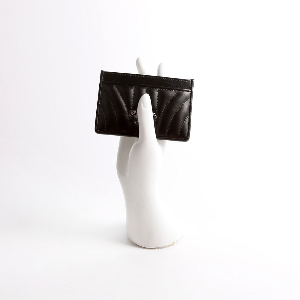 1MC208 Diagramme Calf Card Holder Black