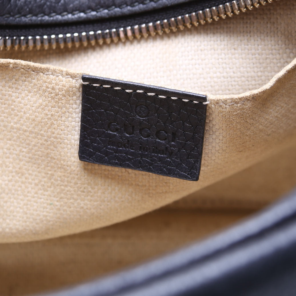 308364 Soho Disco Crossbody Black