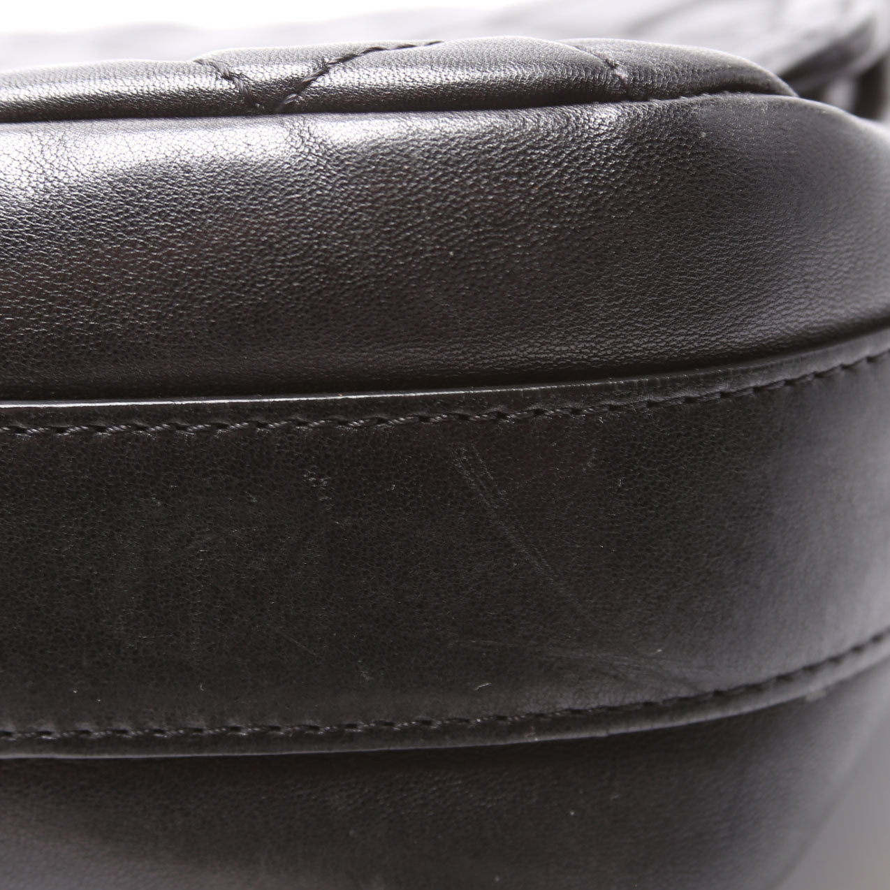 CC Flap Messenger Quilted Lambskin 24M Black