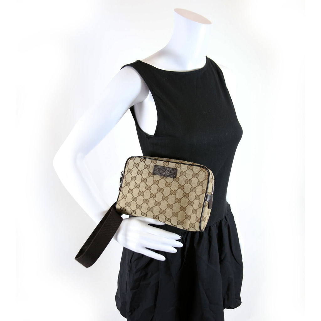 449174 GG Canvas Belt Bag