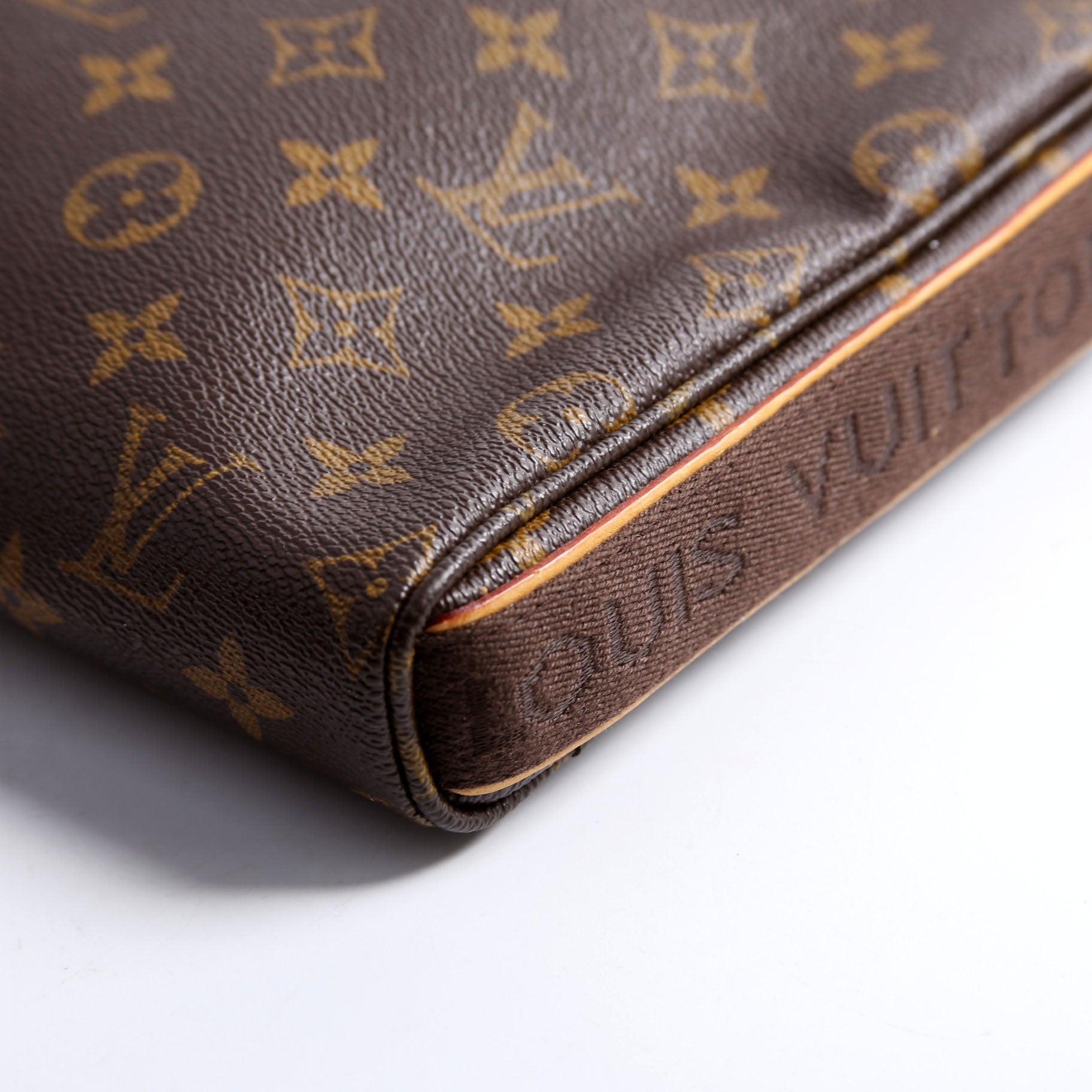 Trotteur Beaubourg Monogram