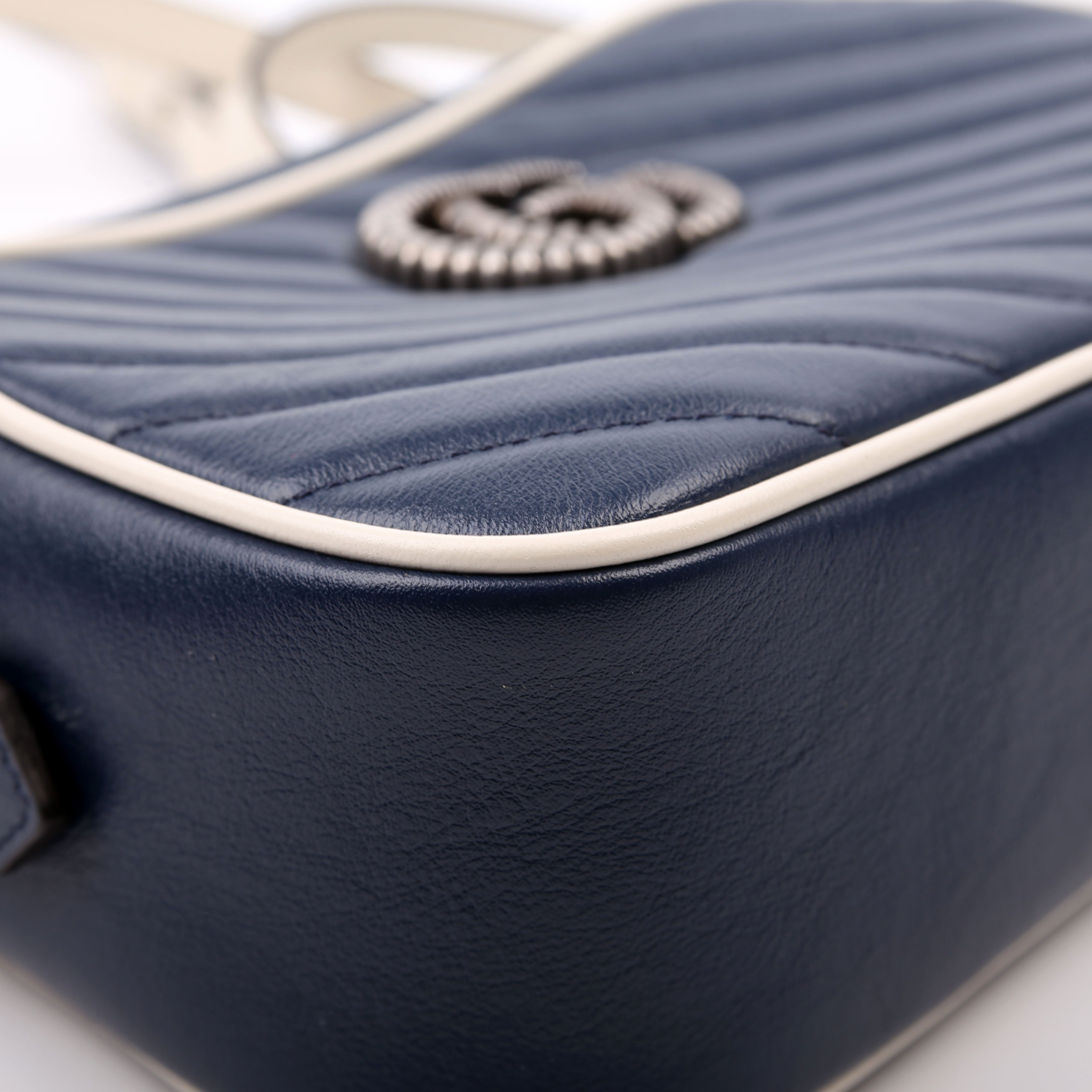 447632 Marmont Small Leather Camera Blue/White