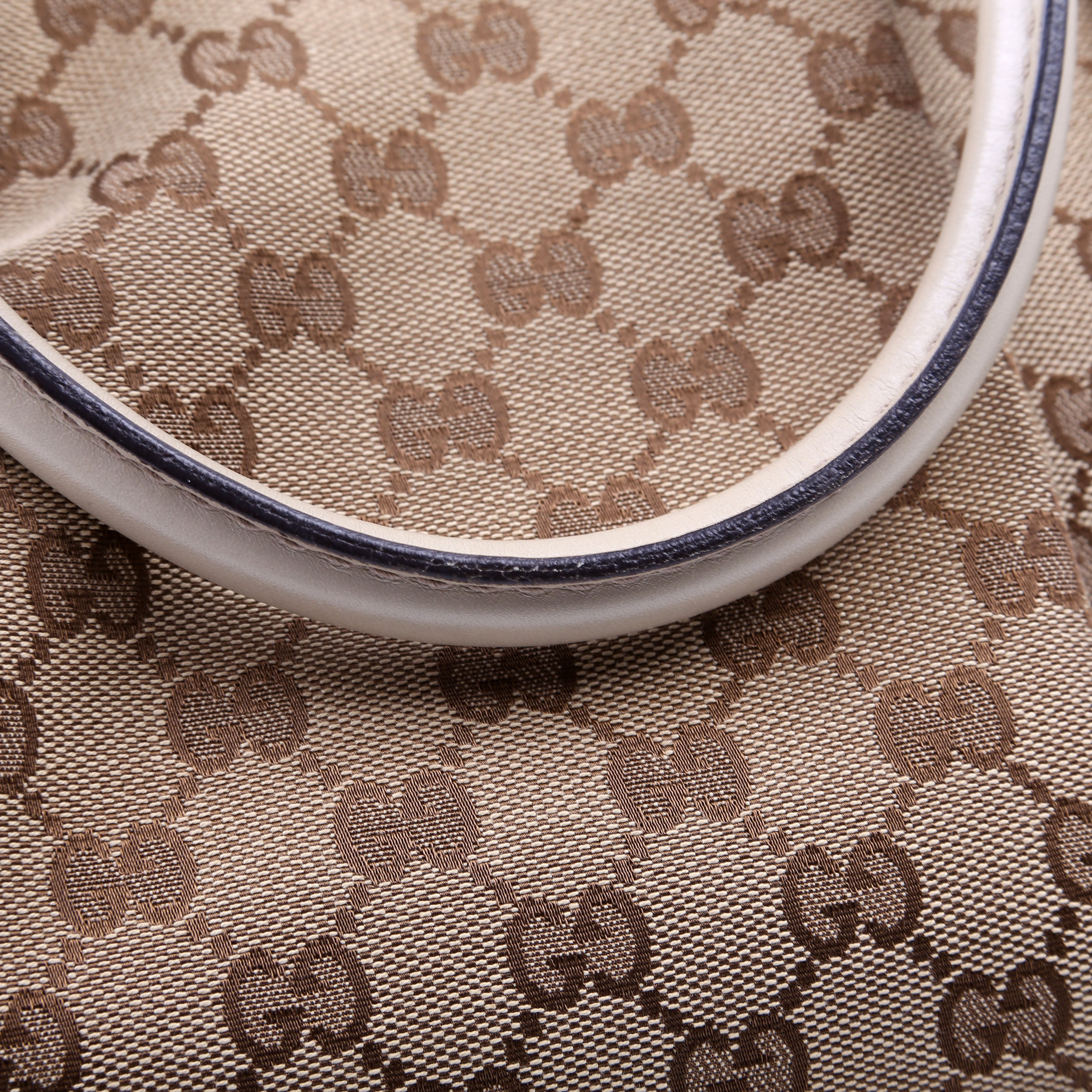 211944 Sukey GG Canvas Medium
