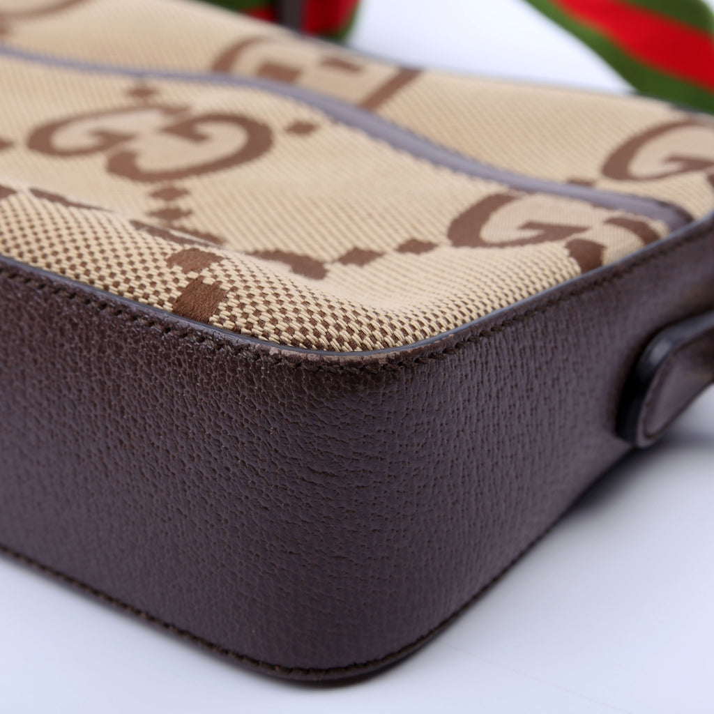 Gucci 675891 Jumbo GG Canvas Messenger