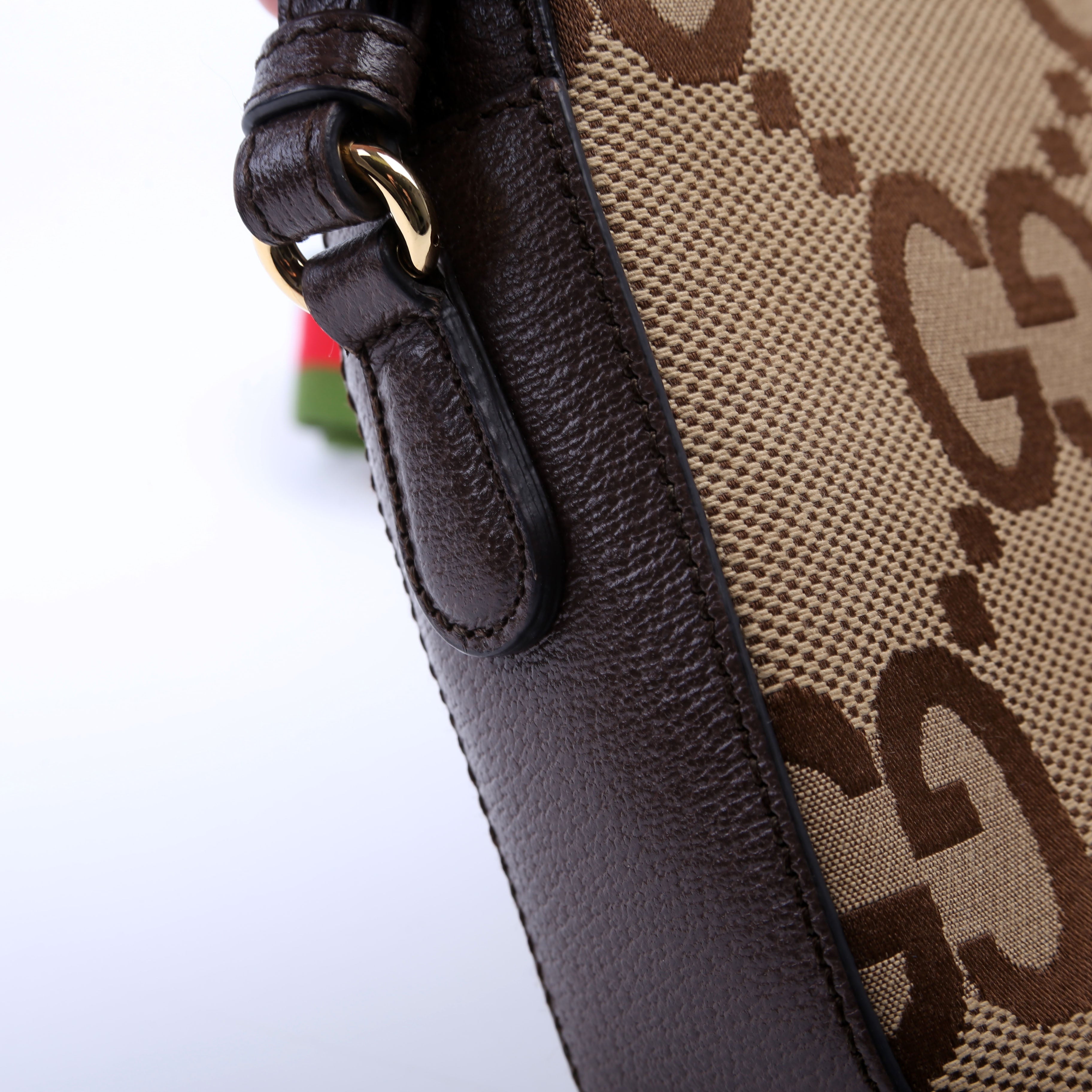 Gucci 675891 Jumbo GG Canvas Messenger