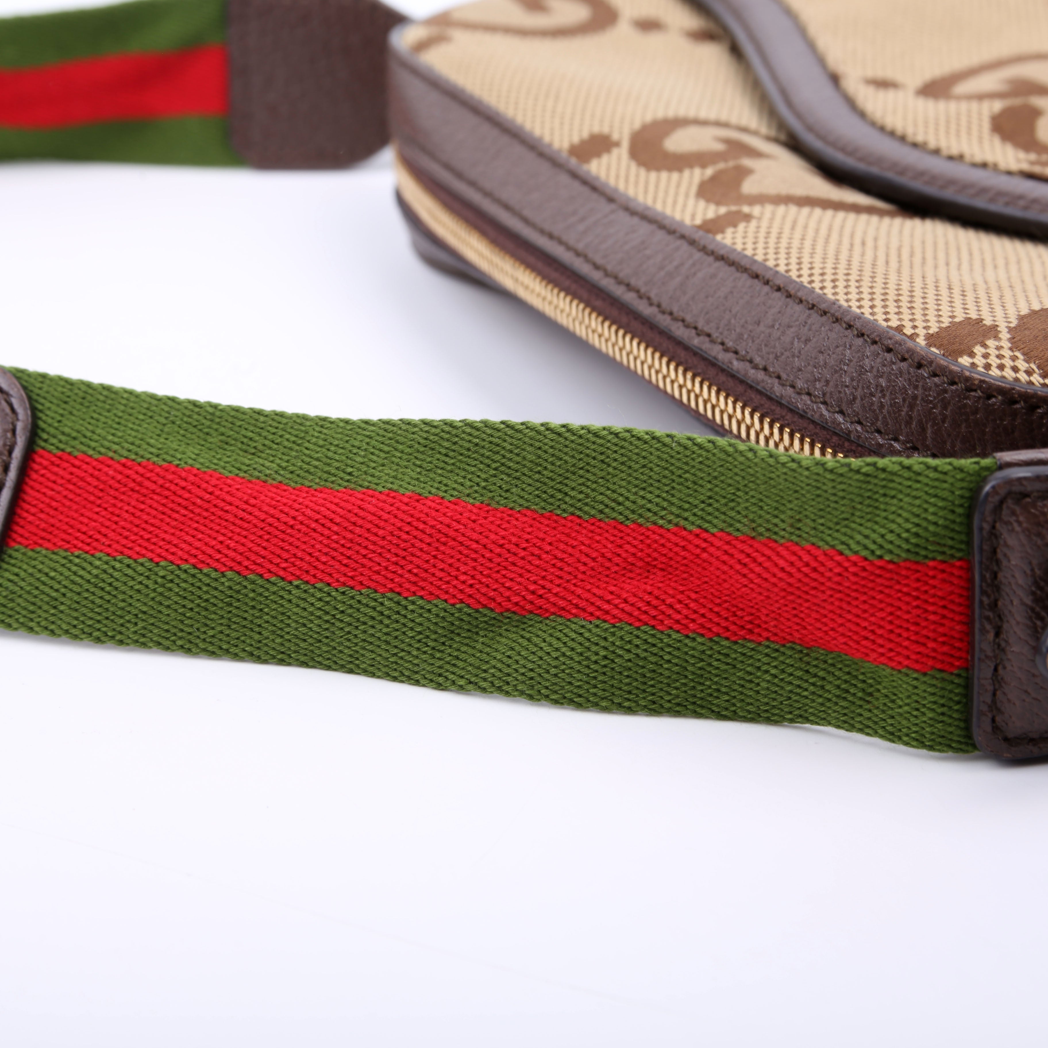 Gucci 675891 Jumbo GG Canvas Messenger