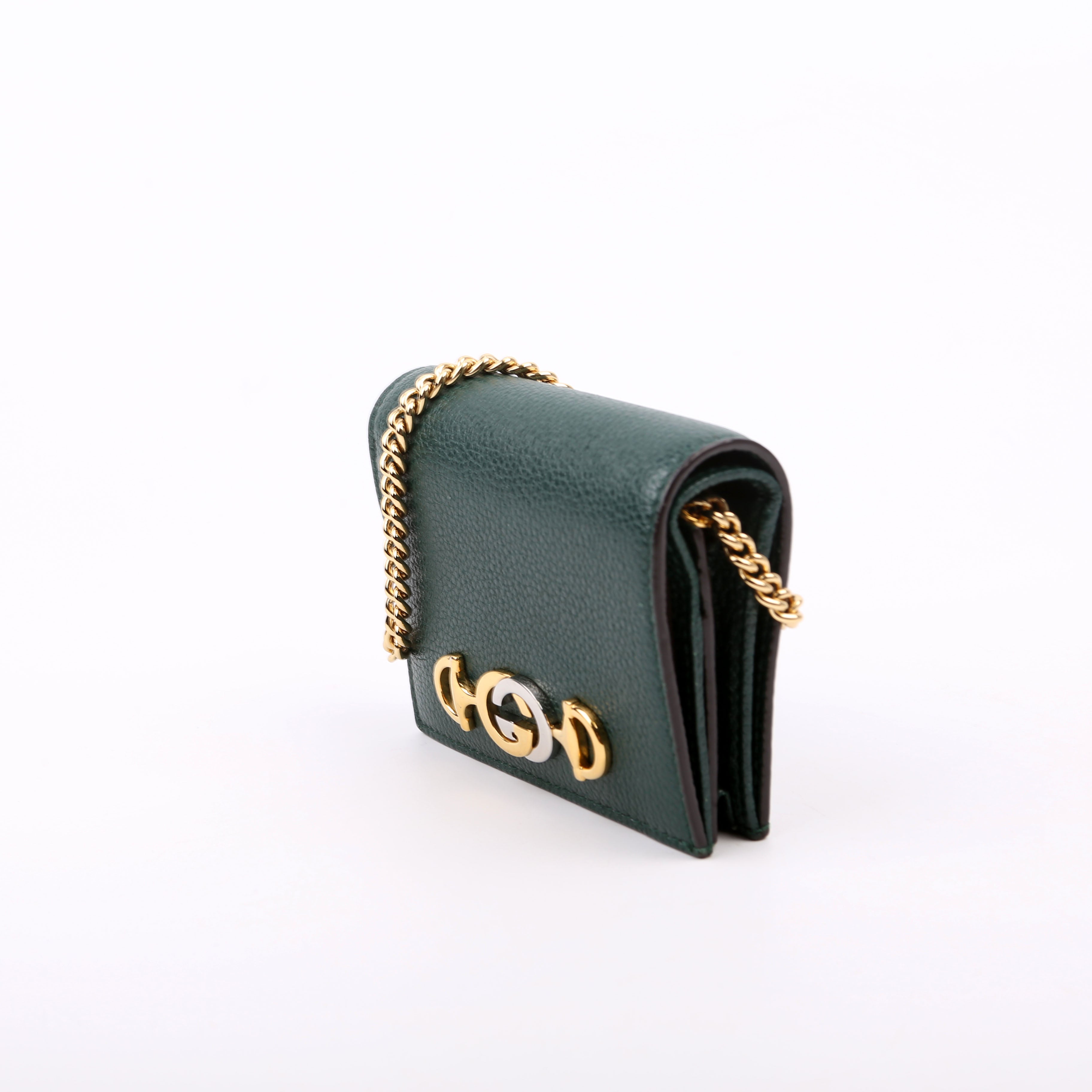 570660 Zumi Leather Card Case with Chain Green