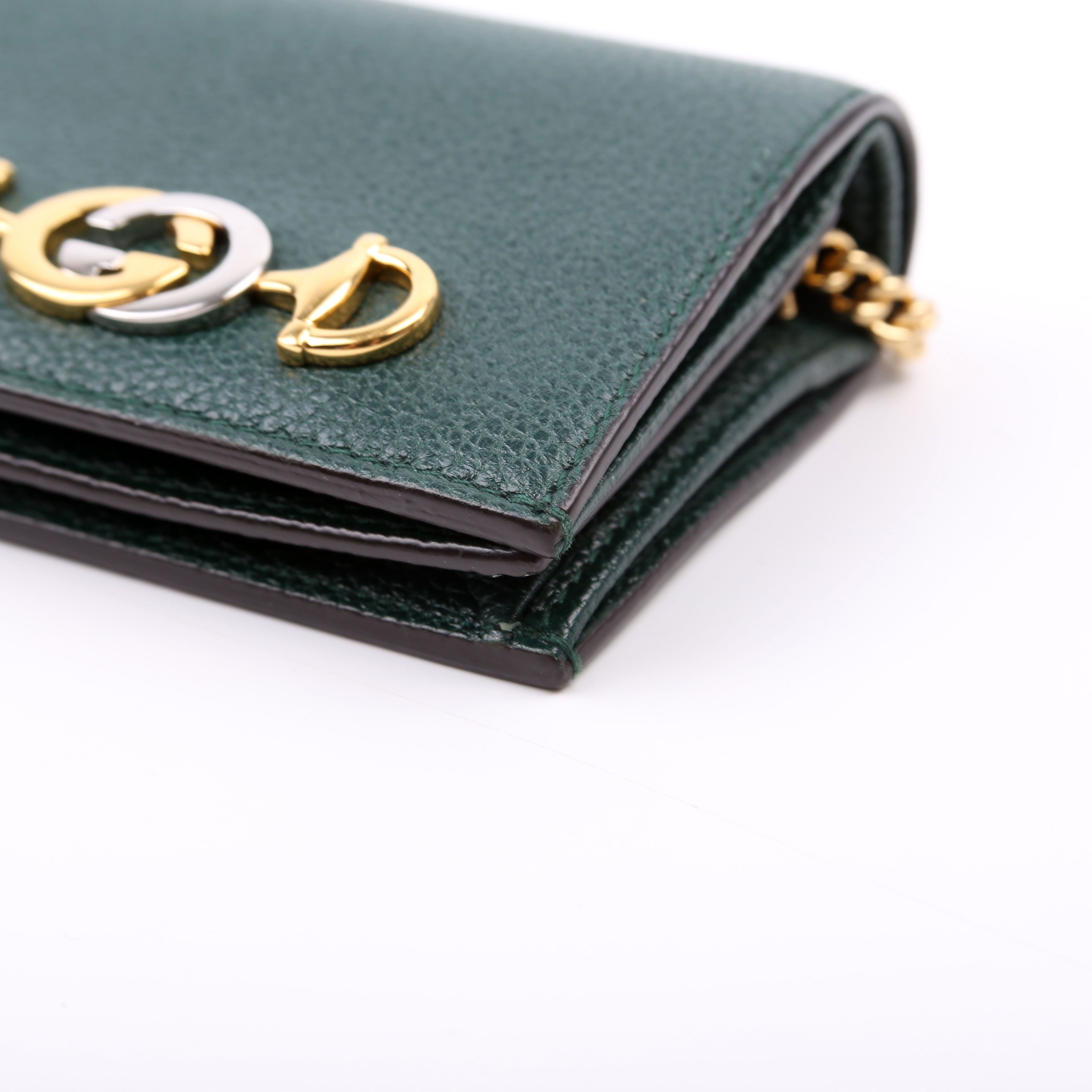 570660 Zumi Leather Card Case with Chain Green