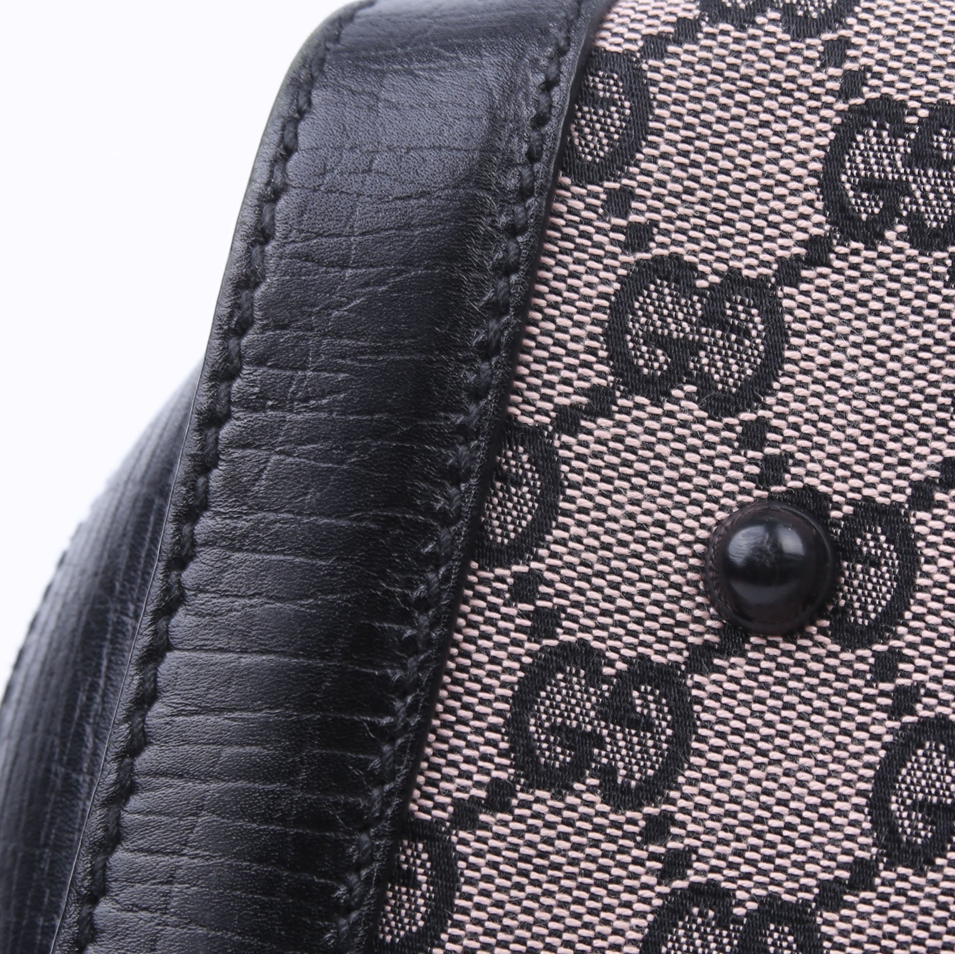 111713 GG Canvas Bamboo Bullet Medium Black