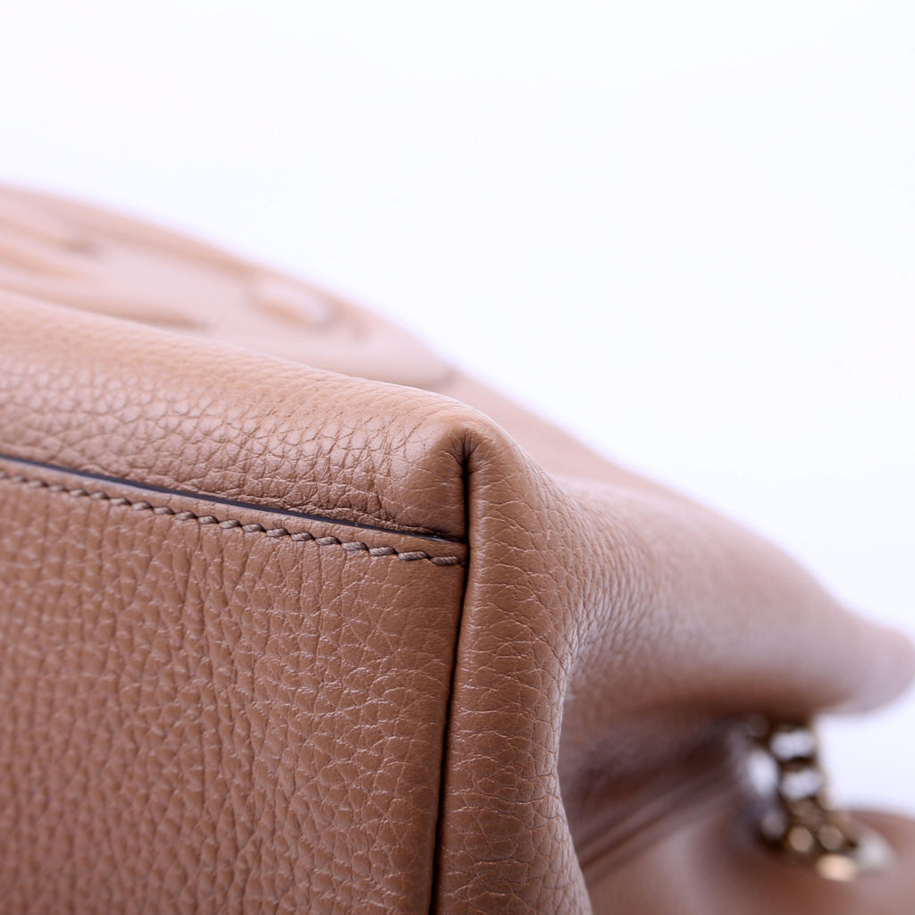 536196 Soho Chain Tote Newer Beige