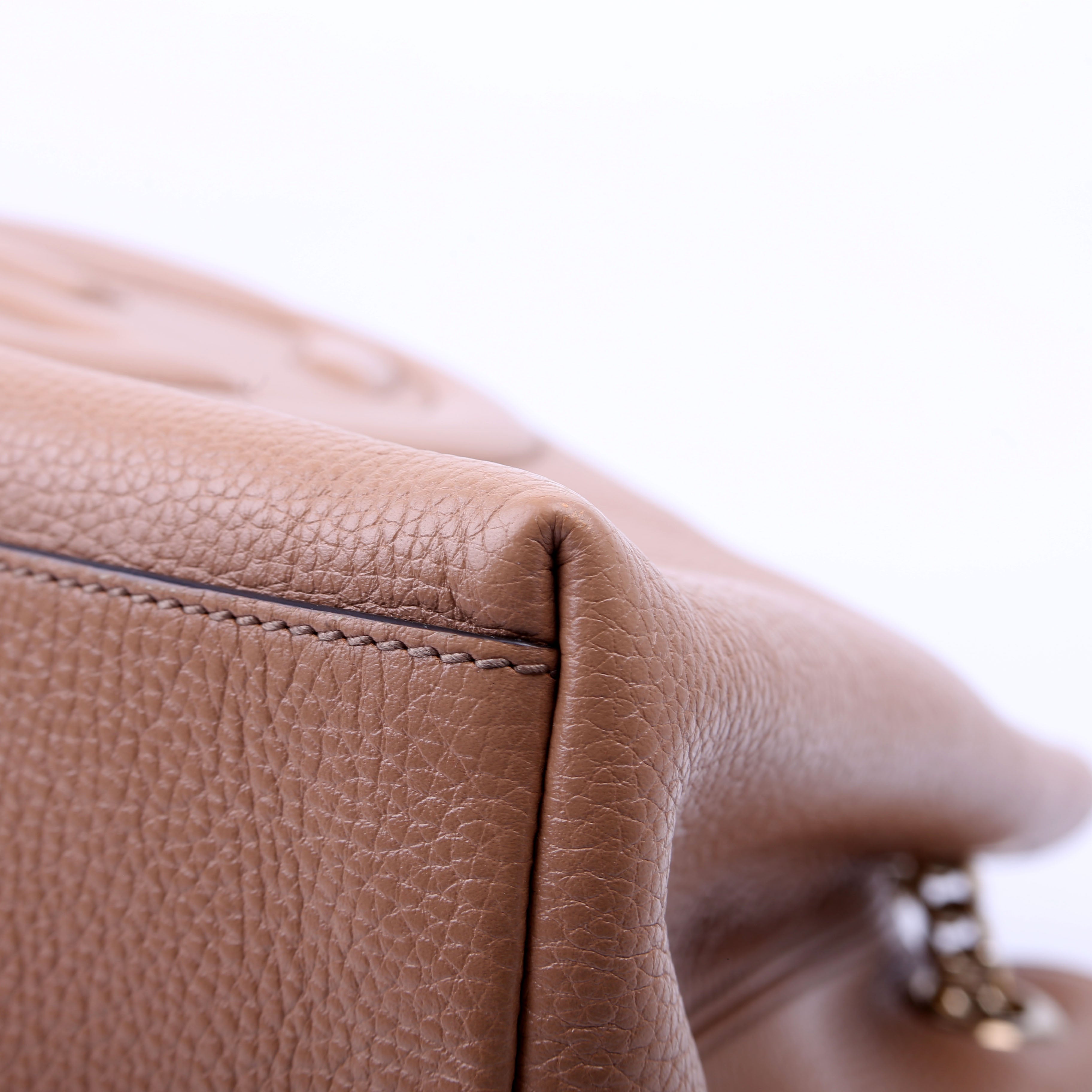 536196 Soho Chain Tote Newer Beige