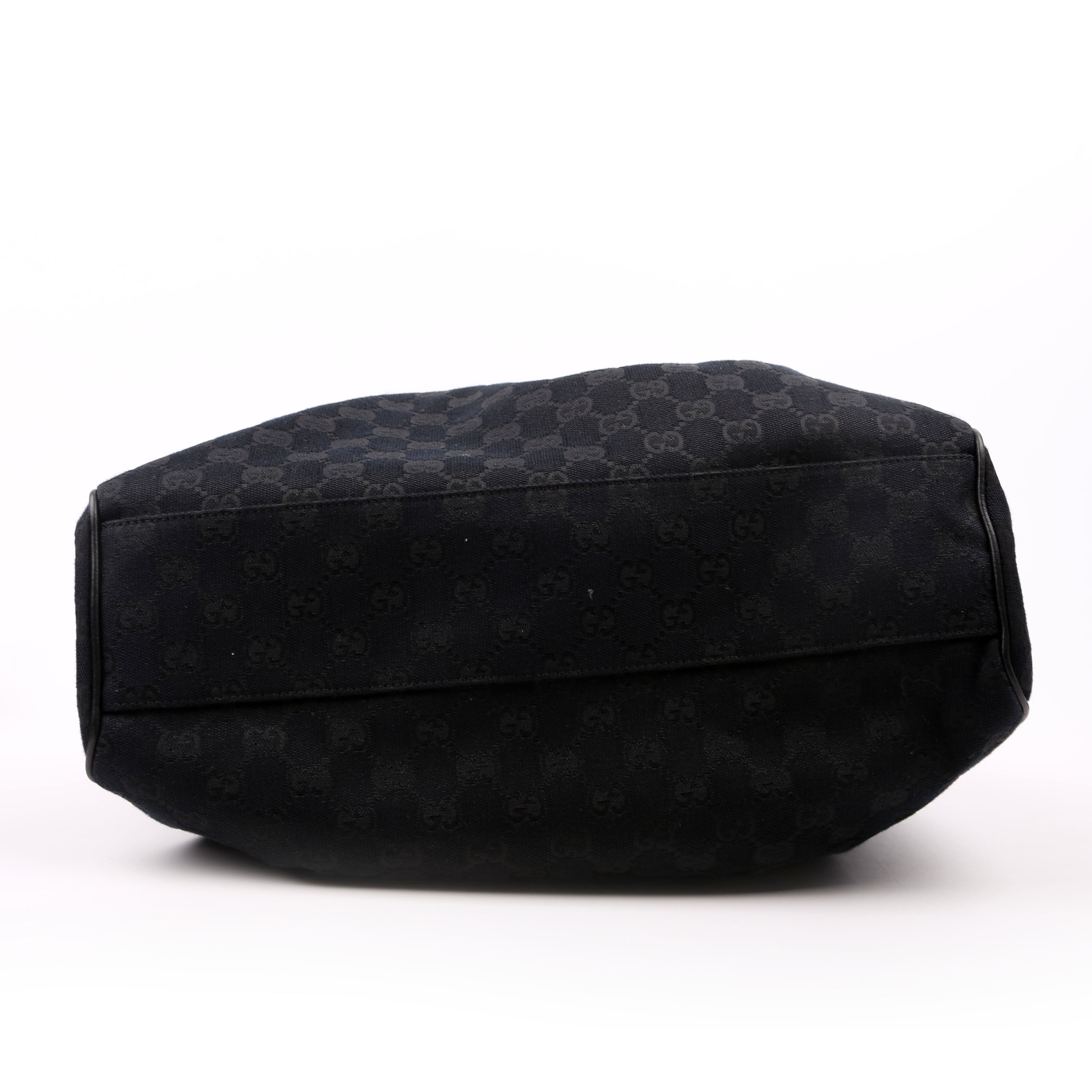 211944 Sukey GG Canvas Medium Black