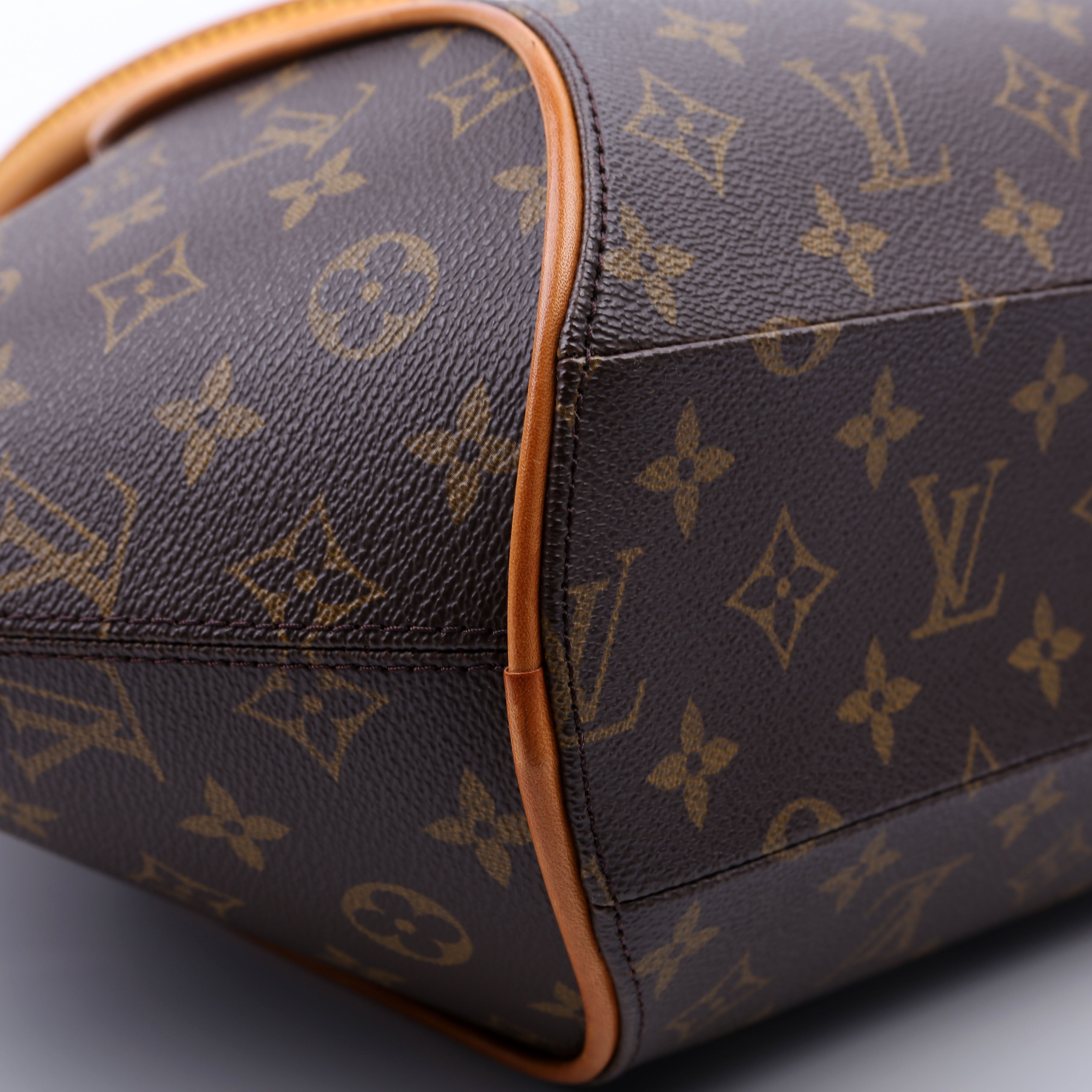 ON HOLD Ellipse MM Monogram