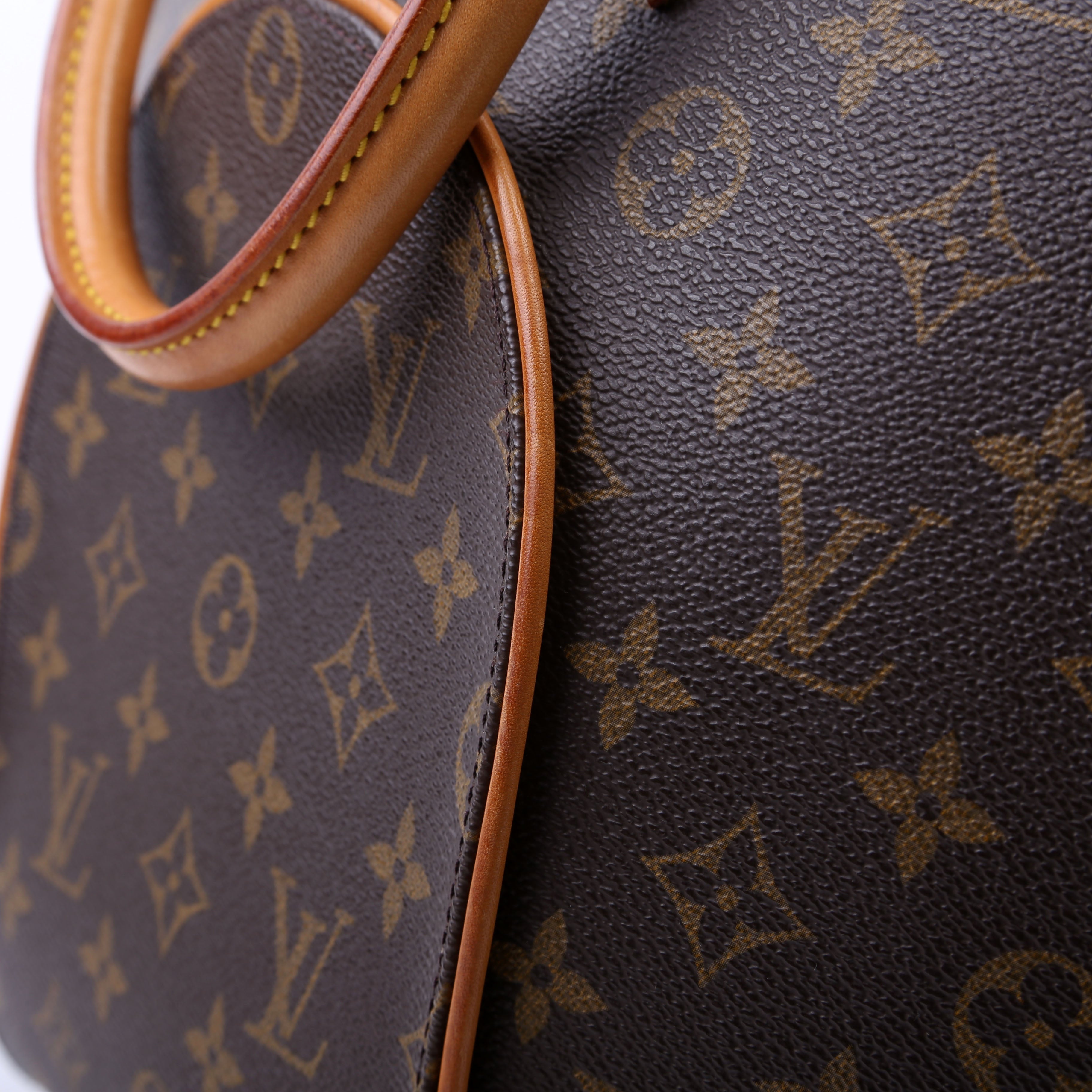 ON HOLD Ellipse MM Monogram