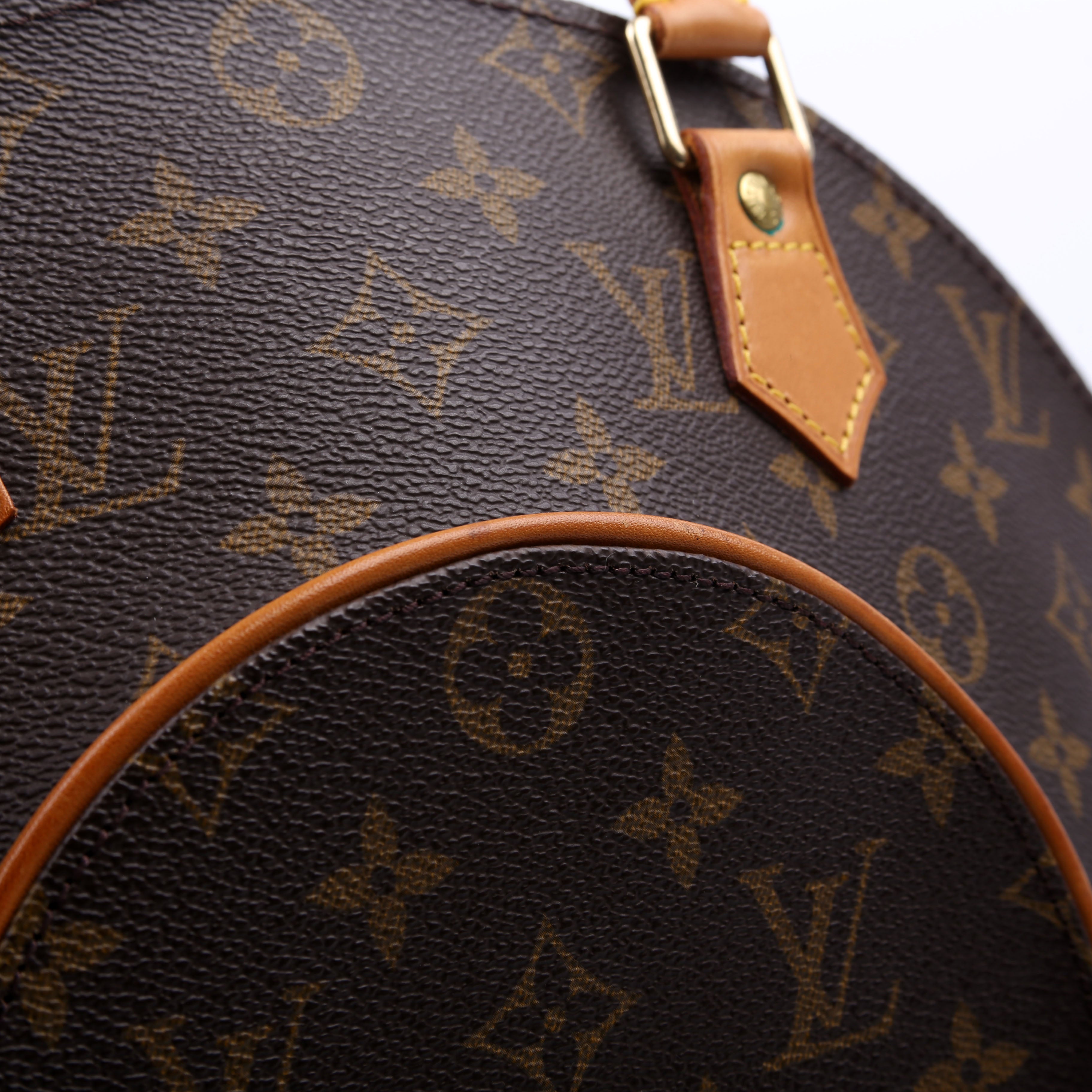 ON HOLD Ellipse MM Monogram