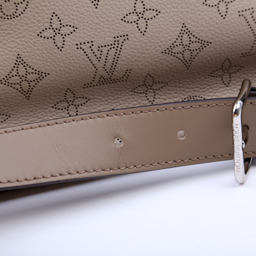 Beaubourg Hobo MM Mahina Taupe