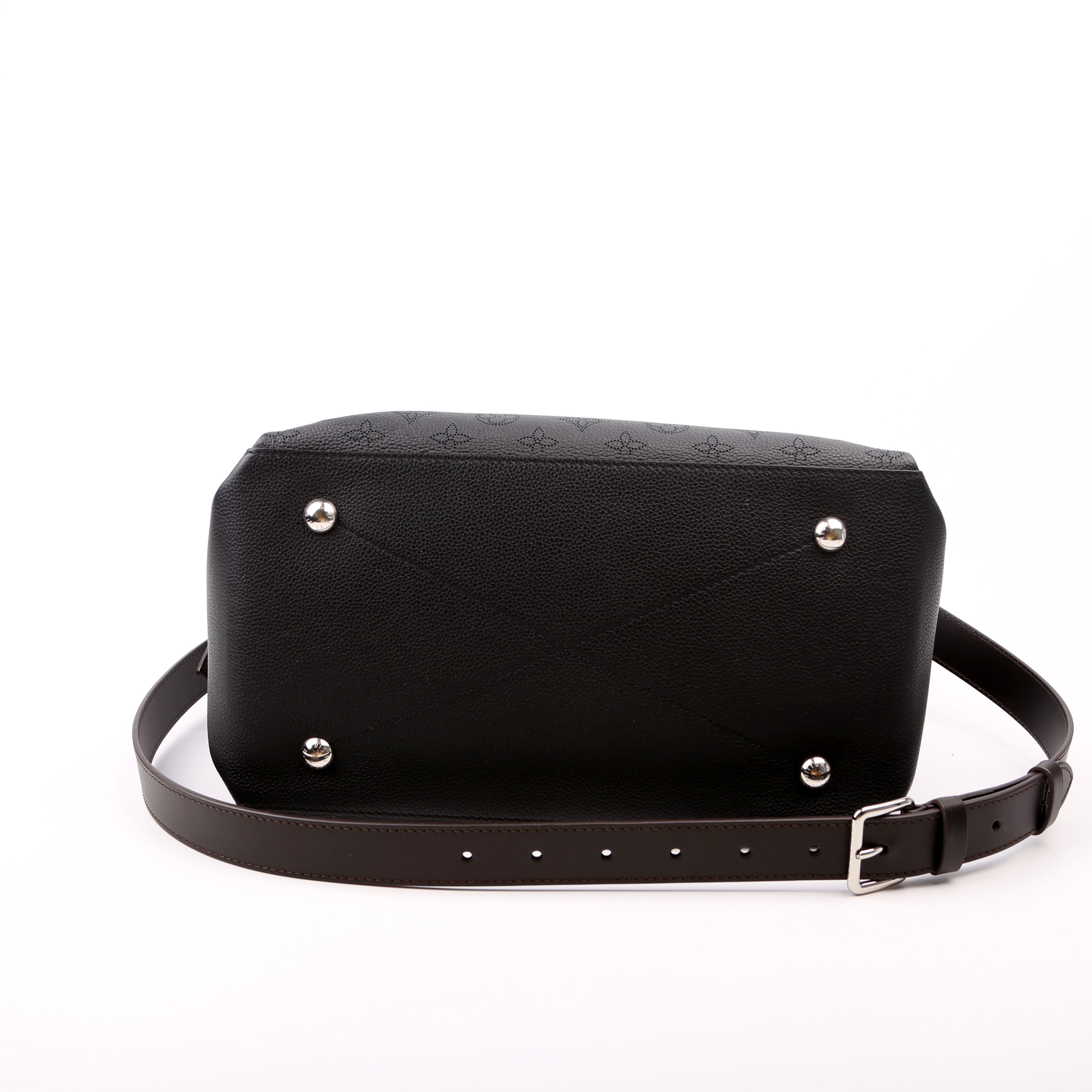 Beaubourg Hobo MM Mahina Black