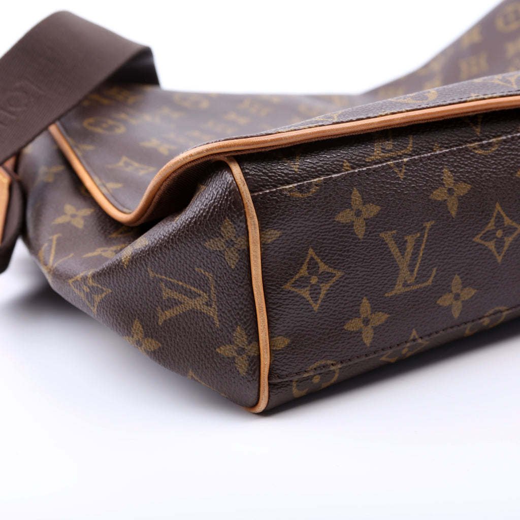 Abbesses Monogram
