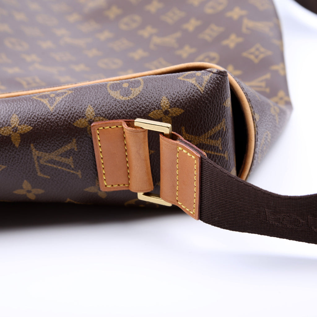 Abbesses Monogram