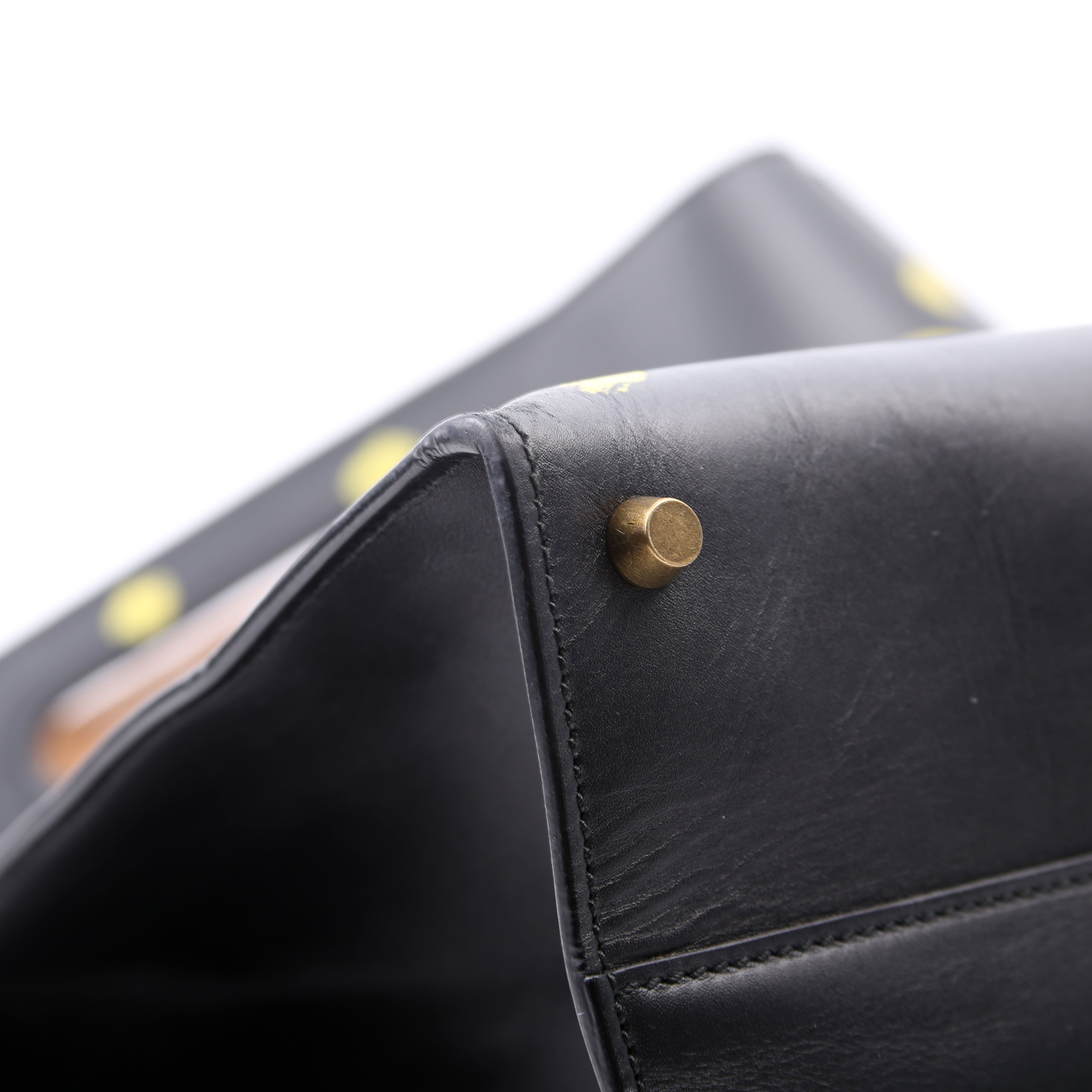 415883 Ghost Real Large Tote Black